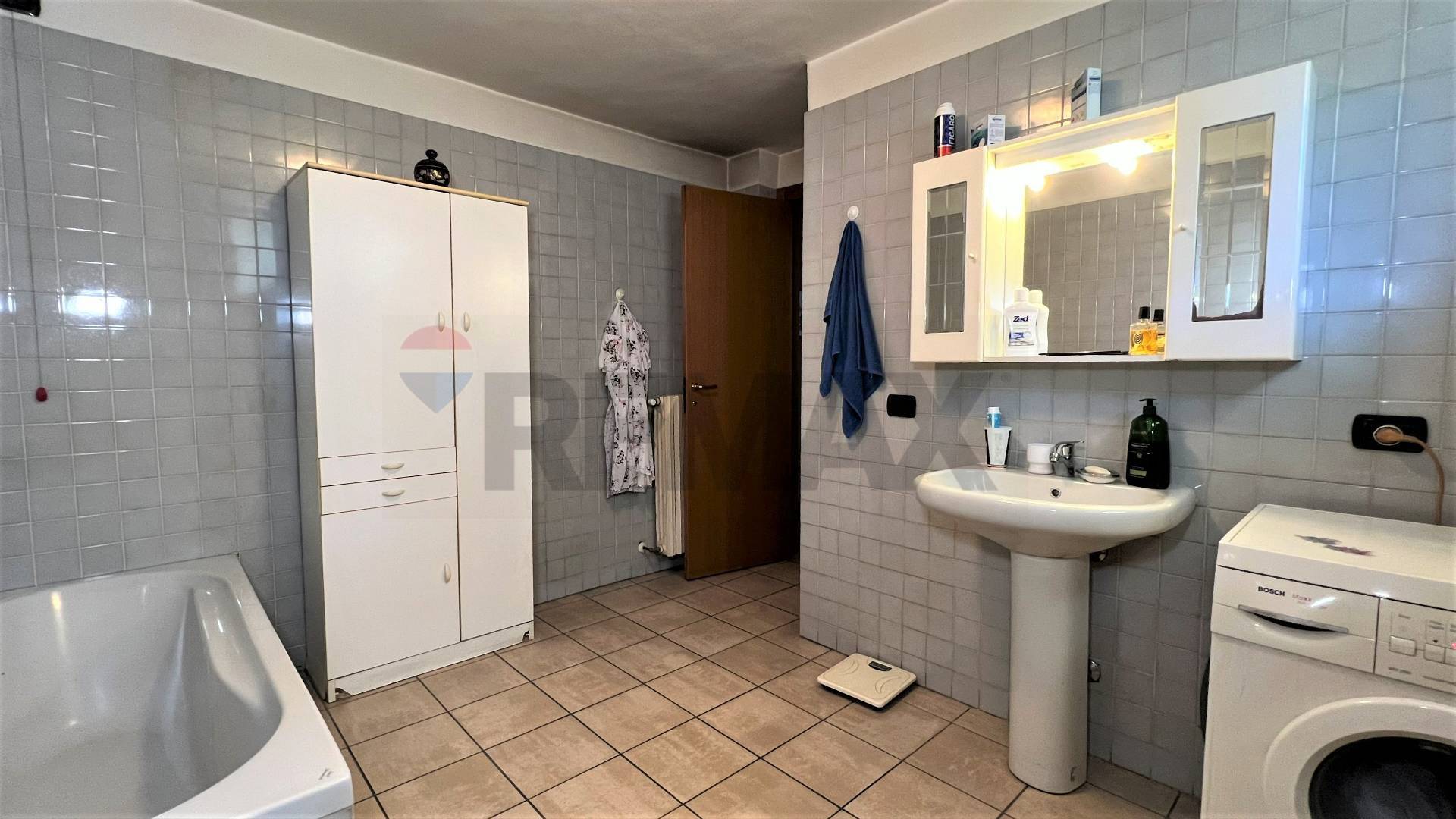 Villa a schiera in vendita a Rho, Zona San Pietro