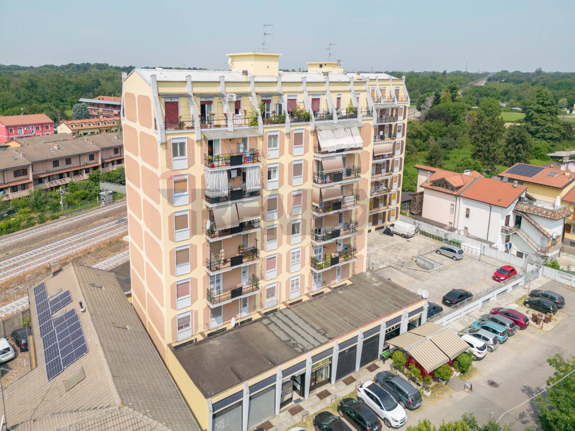 Posto Auto in vendita a Bollate, Zona Semi-centro