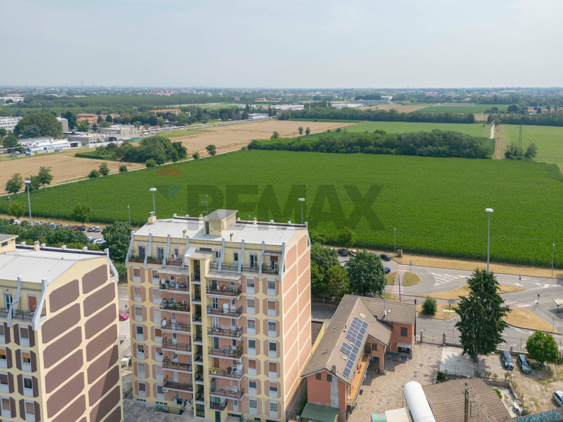 Posto Auto in vendita a Bollate, Zona Semi-centro