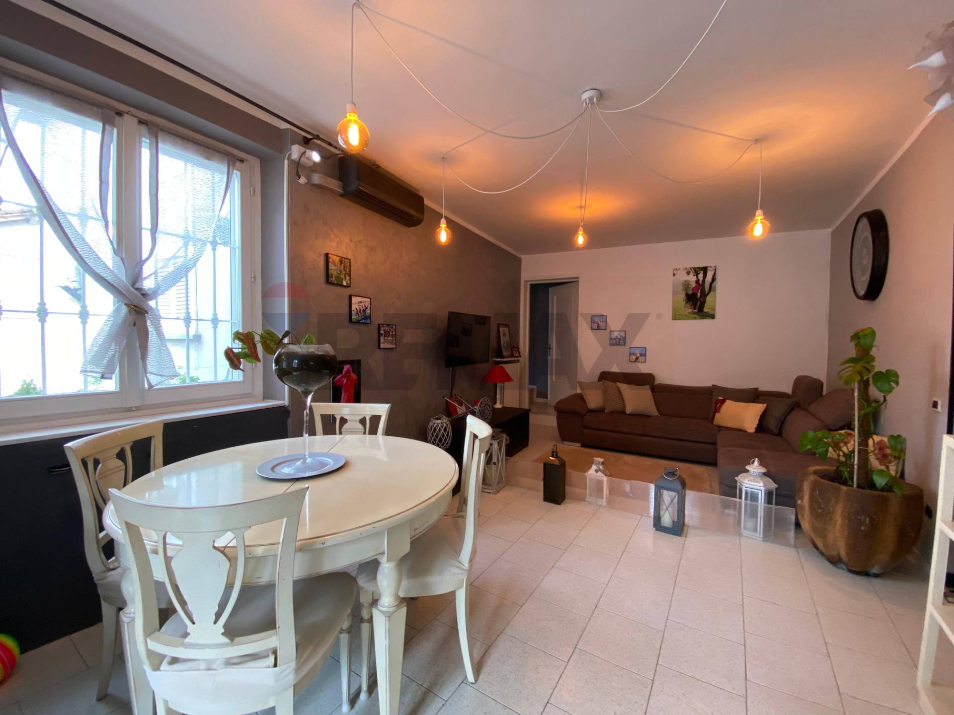 Casa Semindipendente in vendita a Montebello della Battaglia