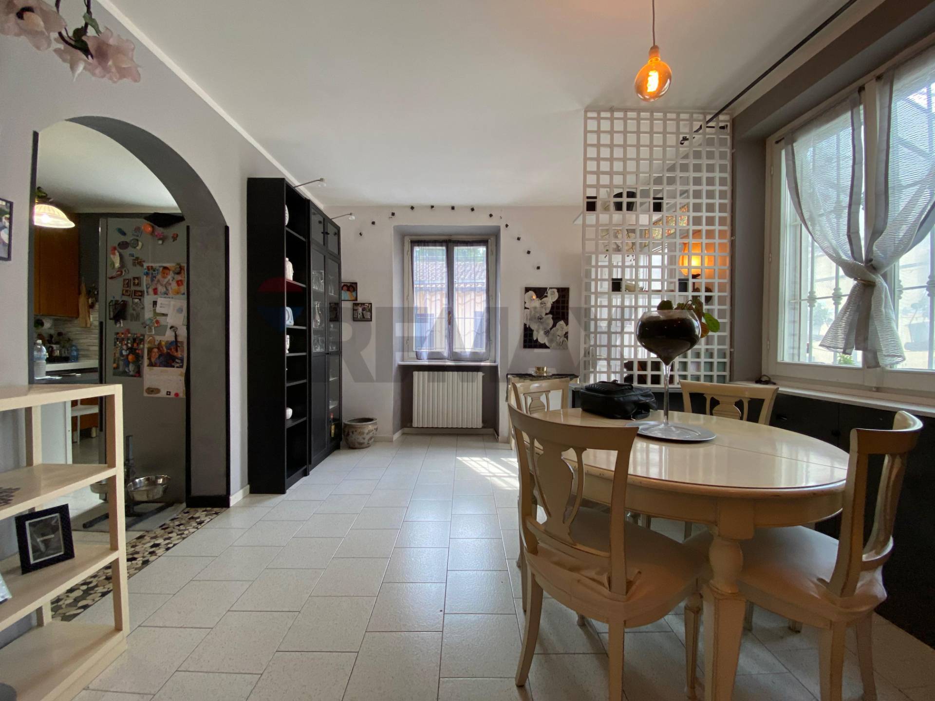 Casa Semindipendente in vendita a Montebello della Battaglia