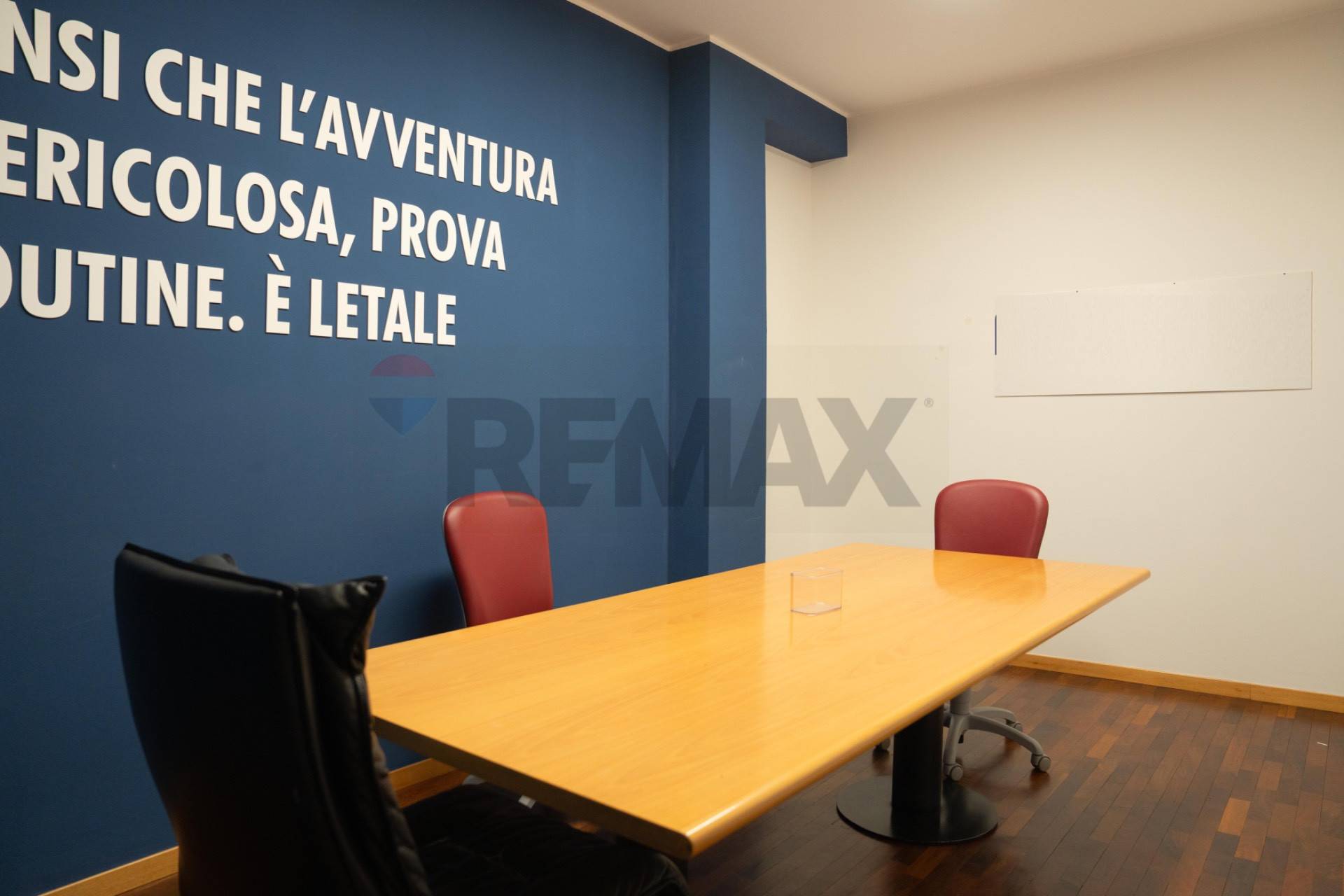 Ufficio in affitto a Legnano, Stazione