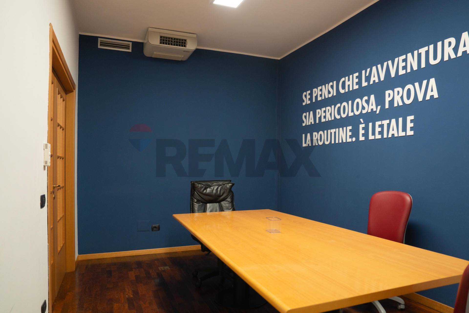 Ufficio in affitto a Legnano, Stazione