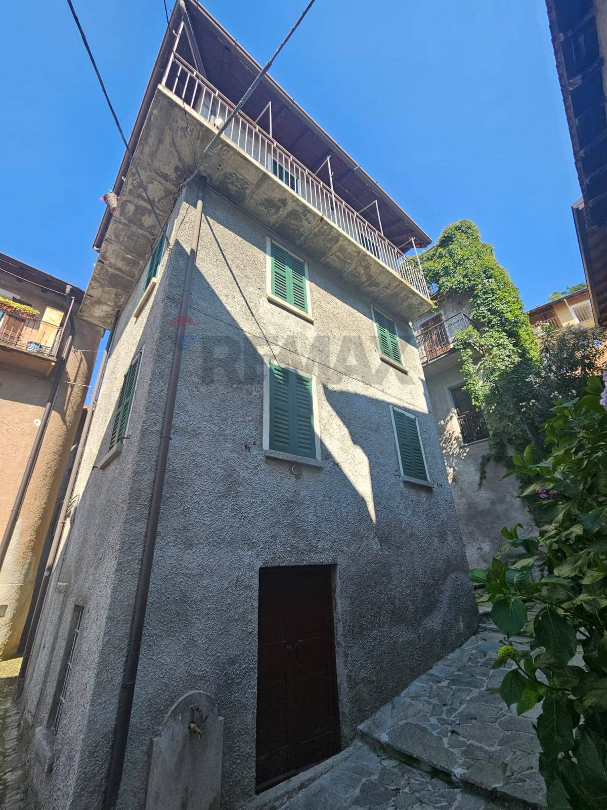 Appartamento in vendita a Bellano, Lezzeno