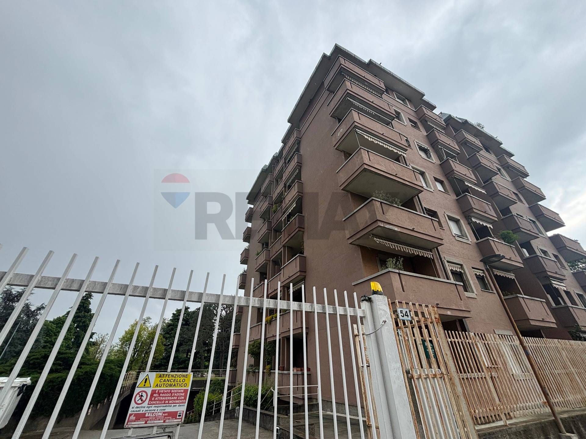 Garage/Box in vendita a Rho, Mazzo