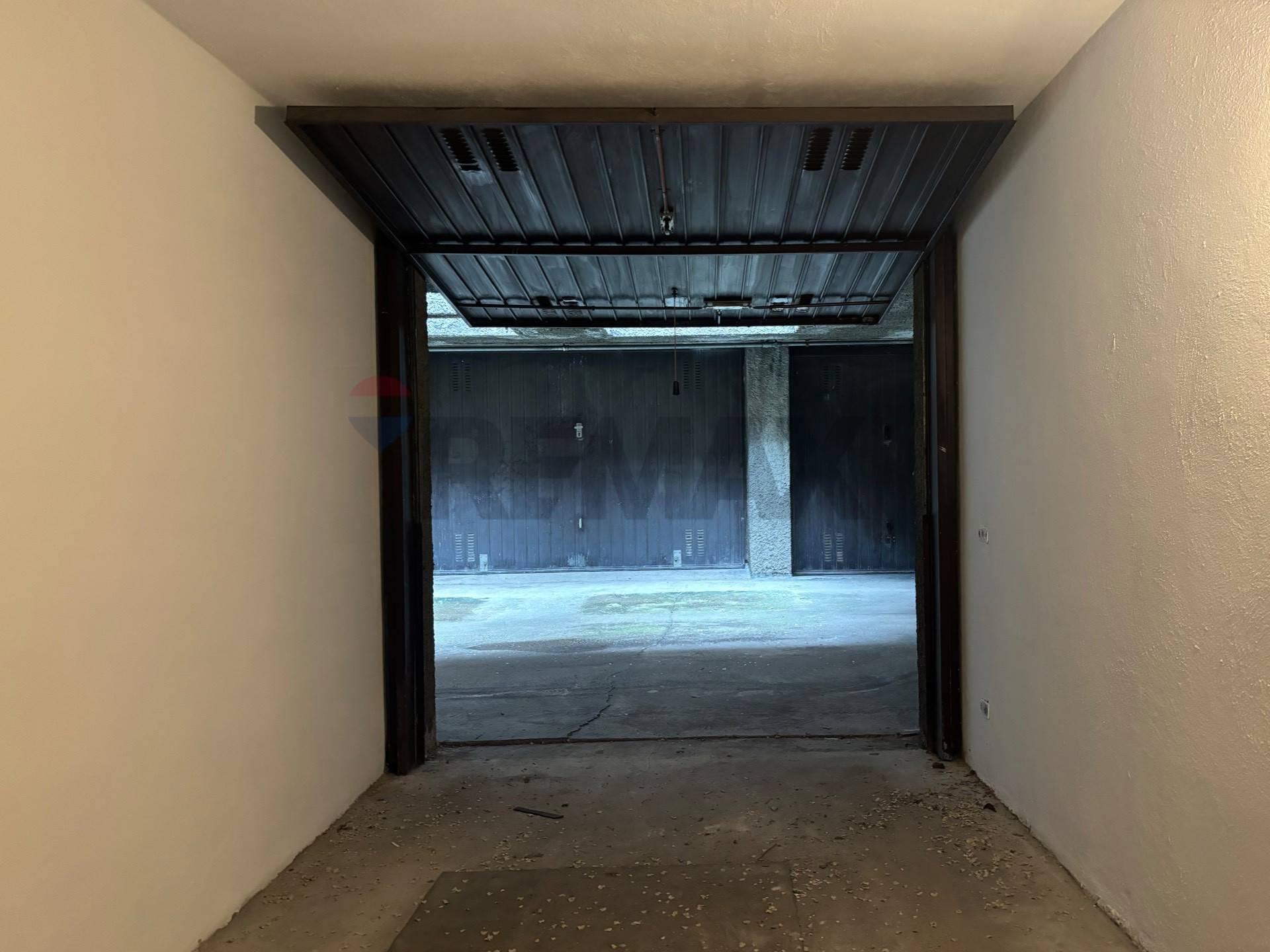 Garage/Box in vendita a Rho, Mazzo