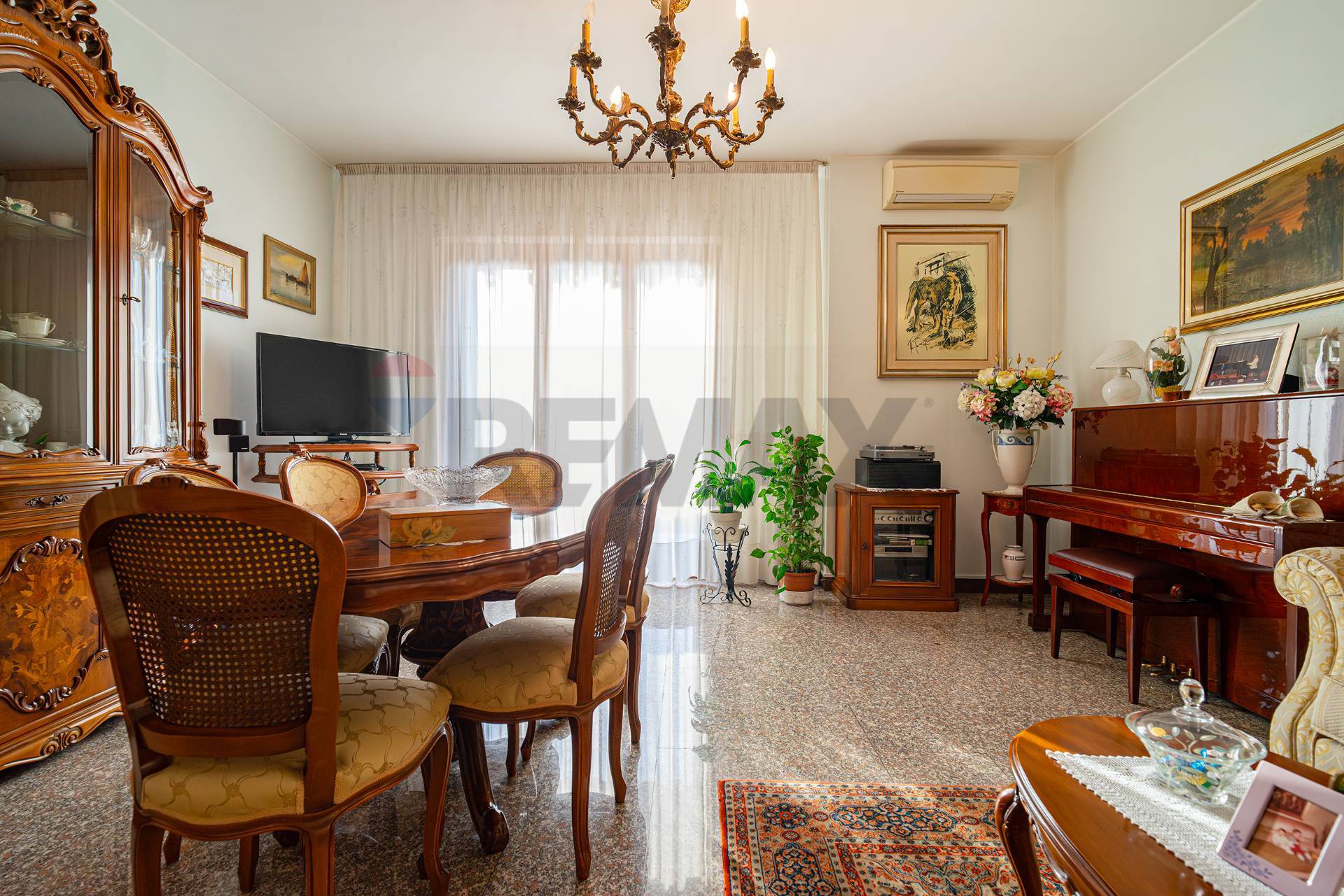 Appartamento in vendita a Rho, Mazzo