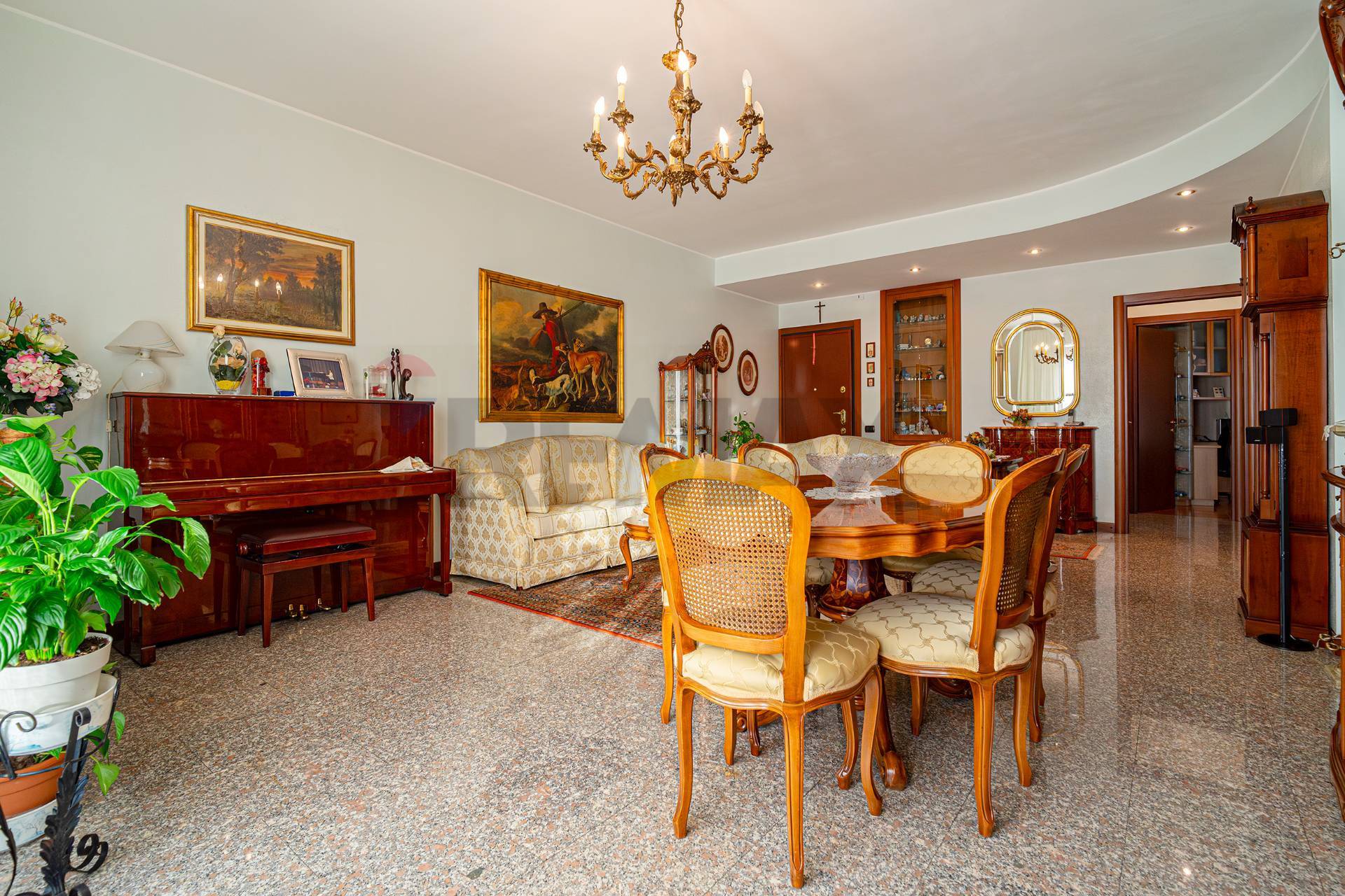 Appartamento in vendita a Rho, Mazzo