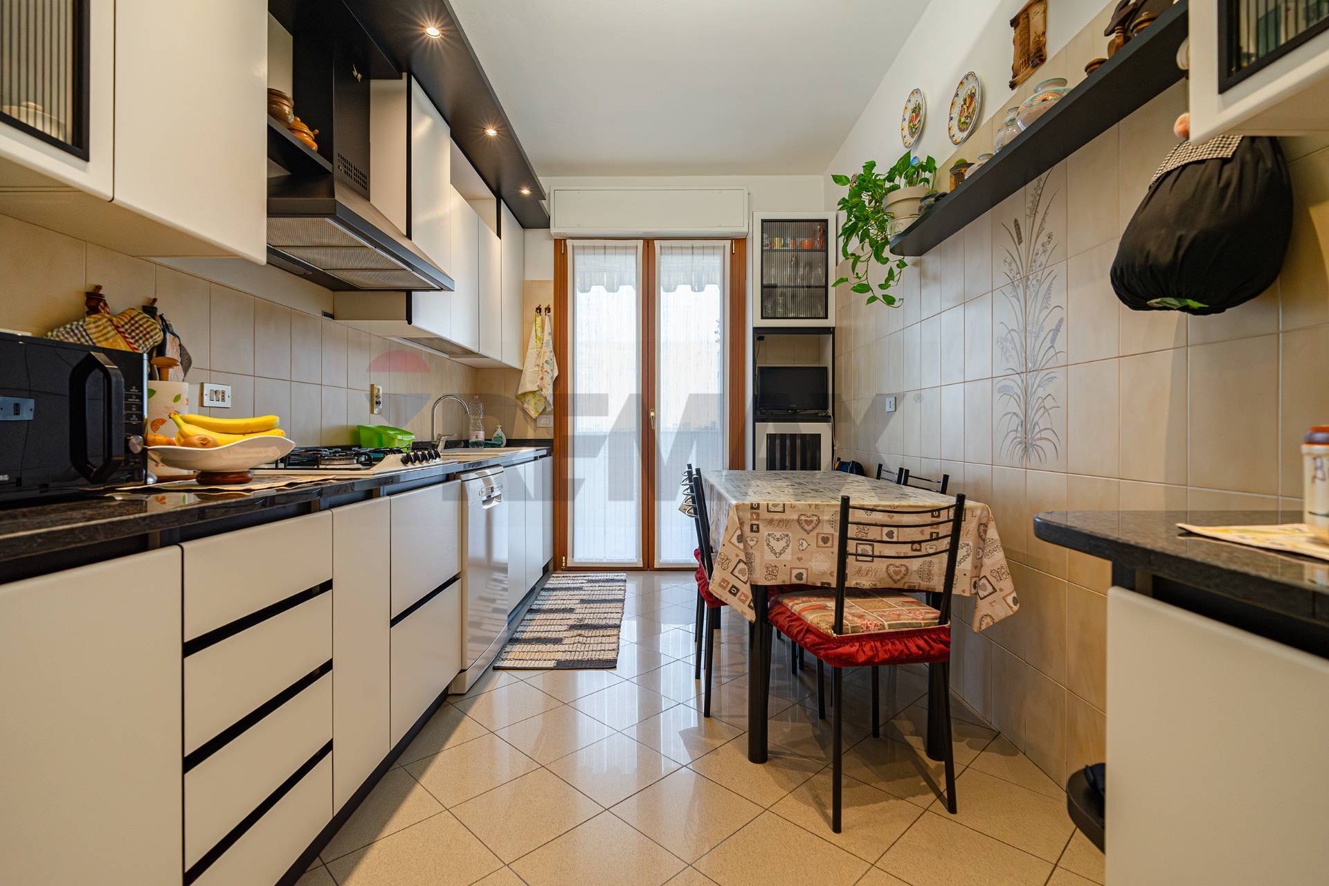 Appartamento in vendita a Rho, Mazzo