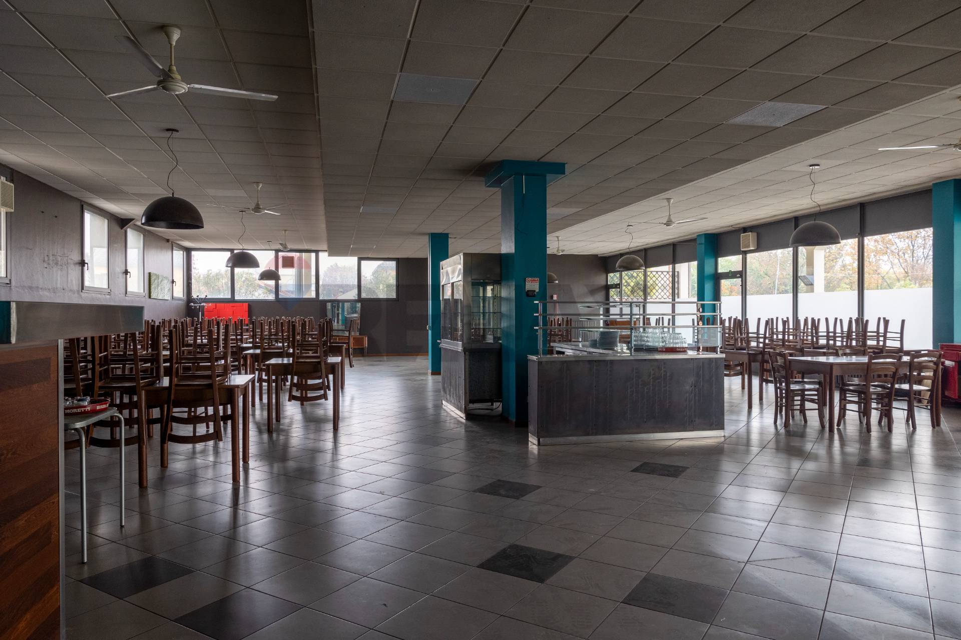 Locale Commerciale in affitto a Ornago