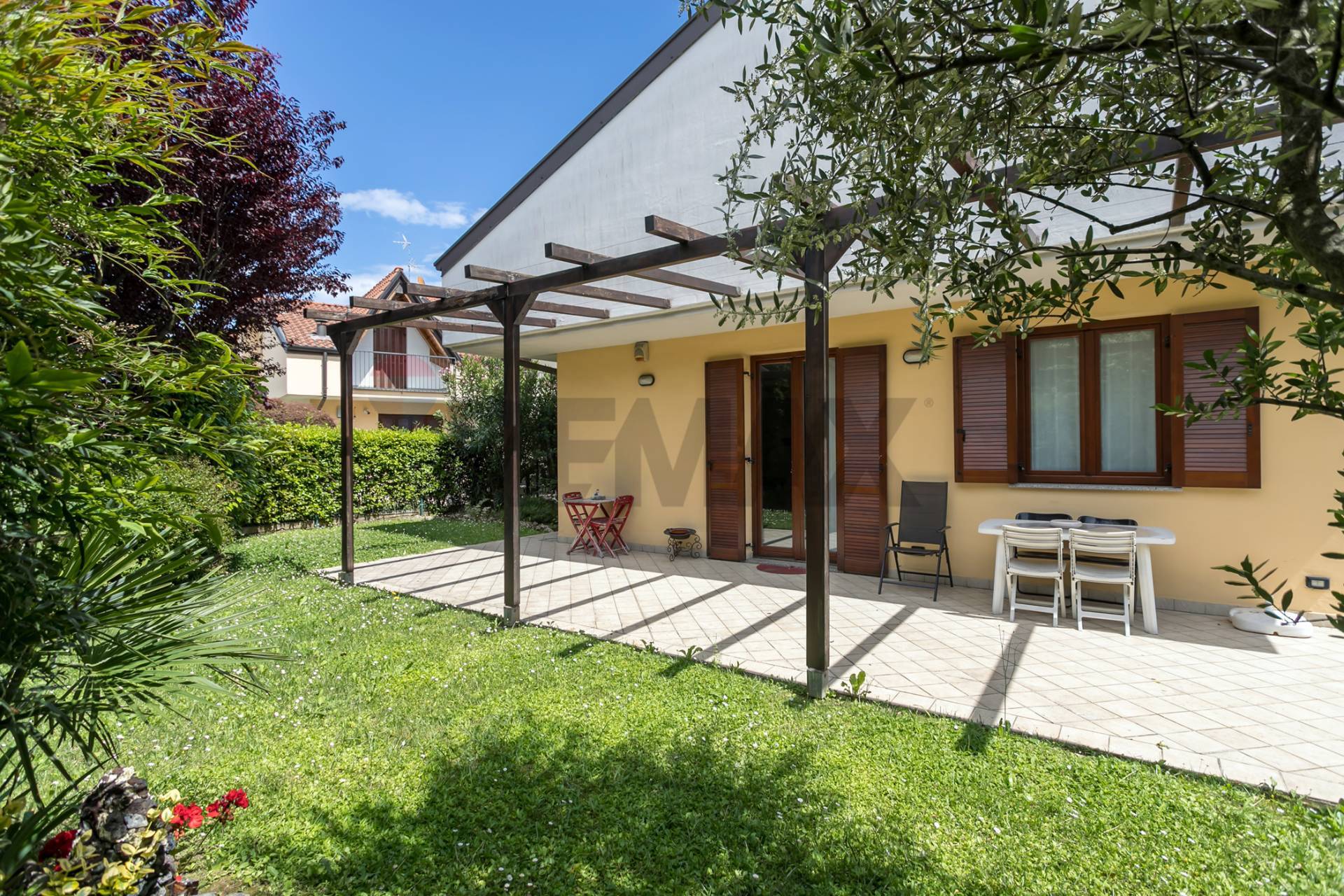 Villa a schiera in vendita a Trezzano Rosa