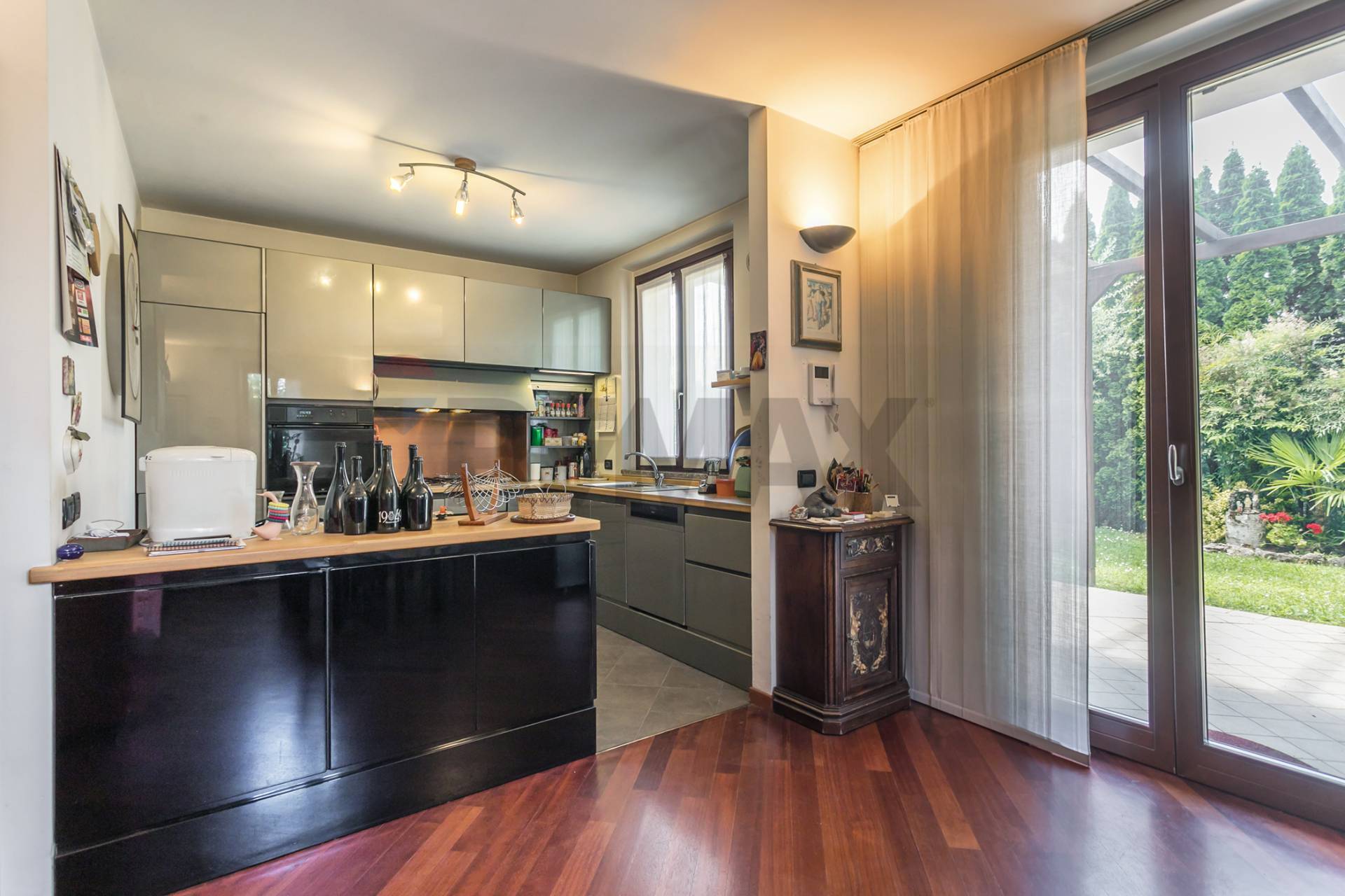 Villa a schiera in vendita a Trezzano Rosa