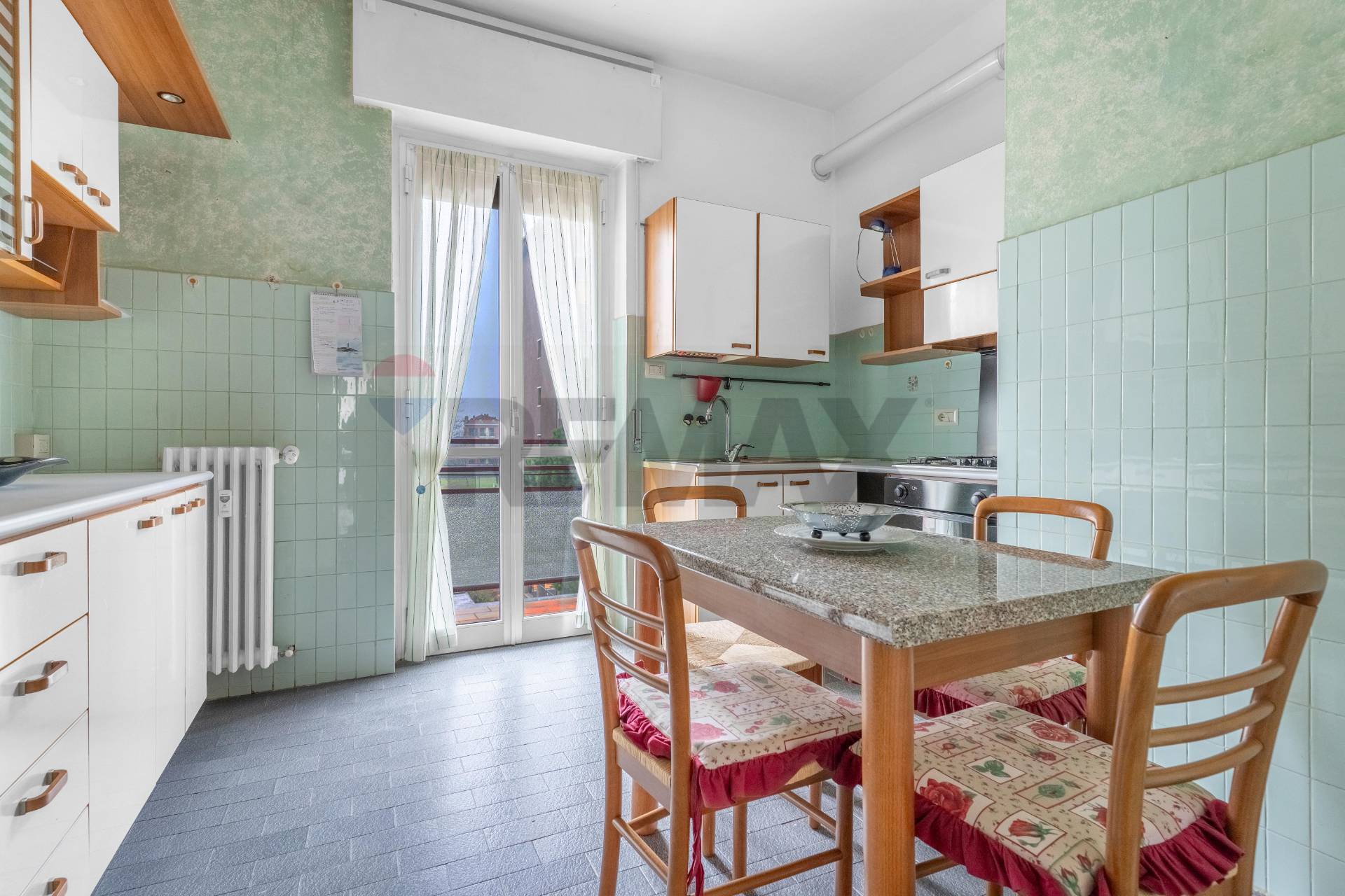 Appartamento in vendita a Rho, Zona San Martino