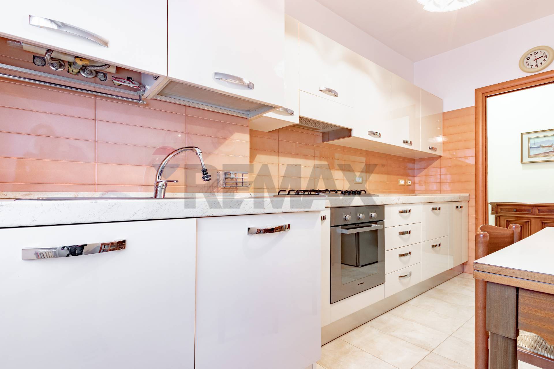 Appartamento in vendita a Baranzate