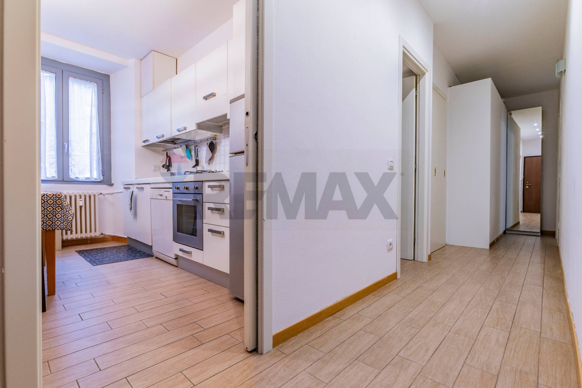 Appartamento in vendita a Milano, Stazione Centrale