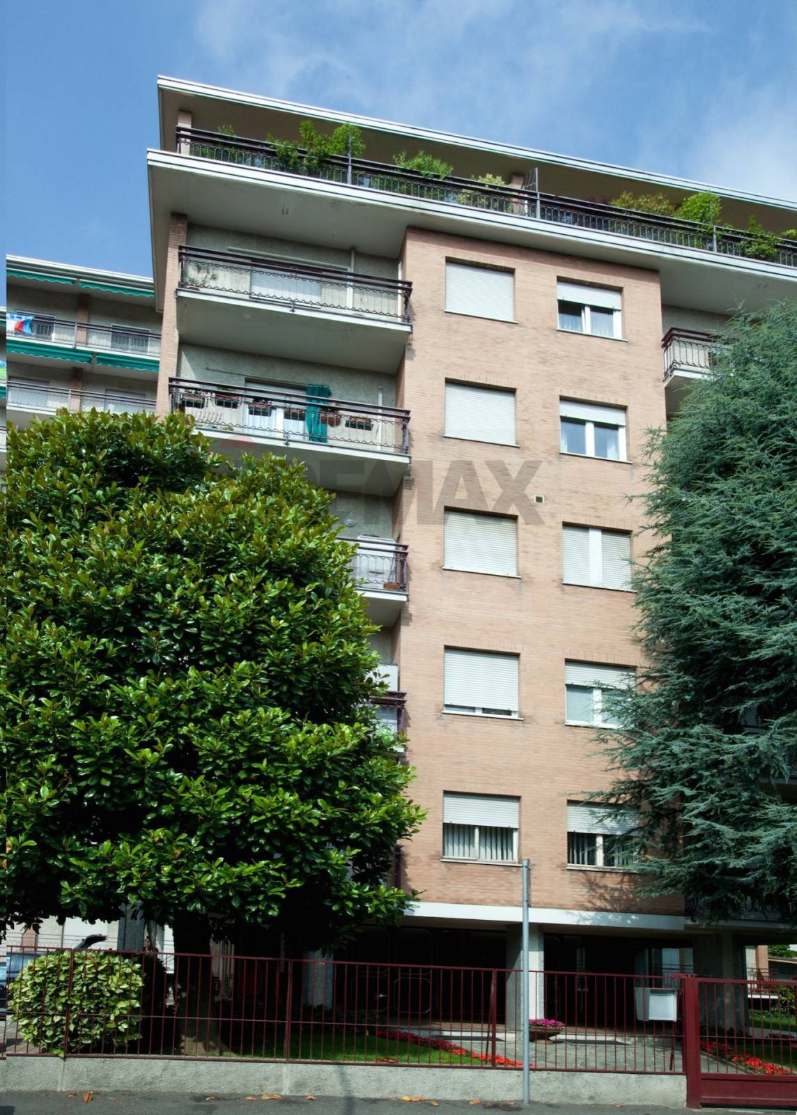 Appartamento in affitto a Rho, Zona Centro