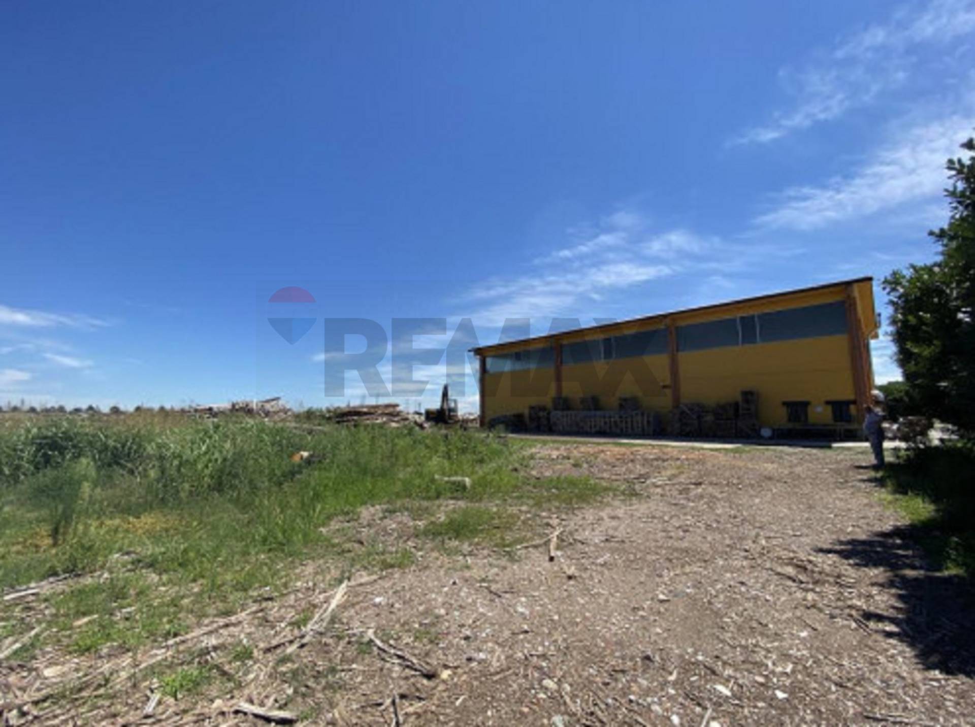 Capannone Industriale in vendita a Marcallo con Casone, Barco