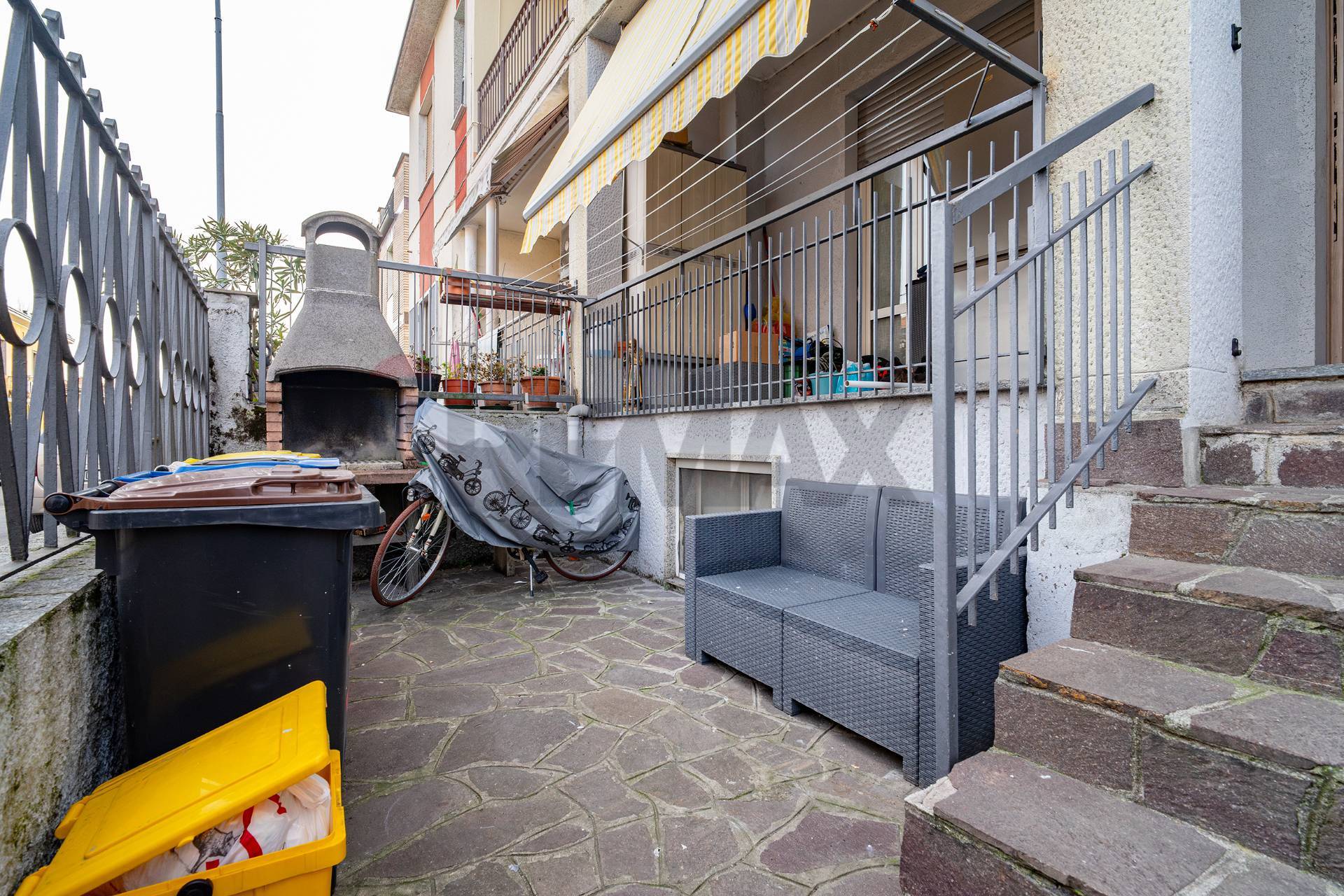 Casa Semindipendente in vendita a Rho, Zona San Martino