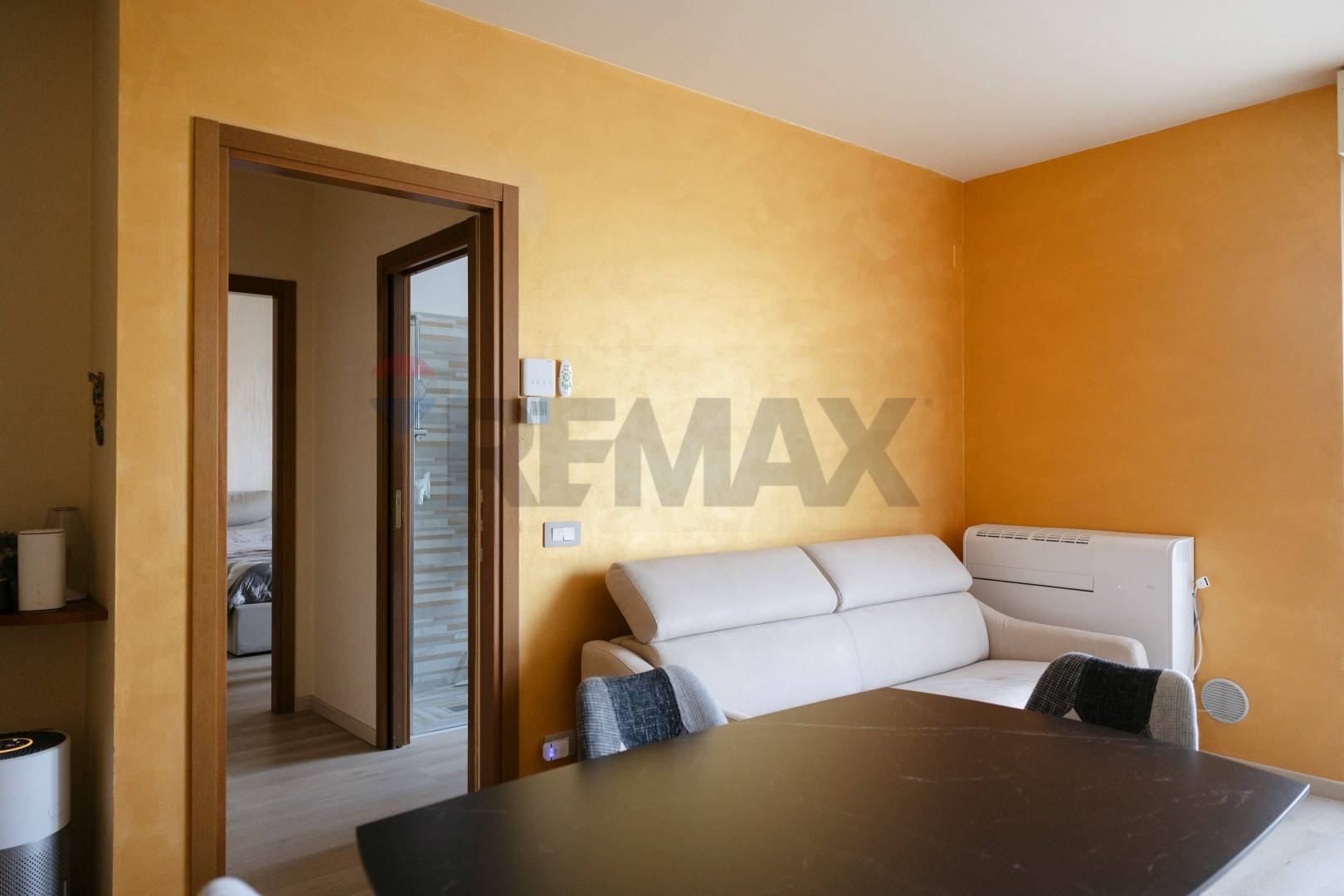 Appartamento in vendita a Usmate Velate