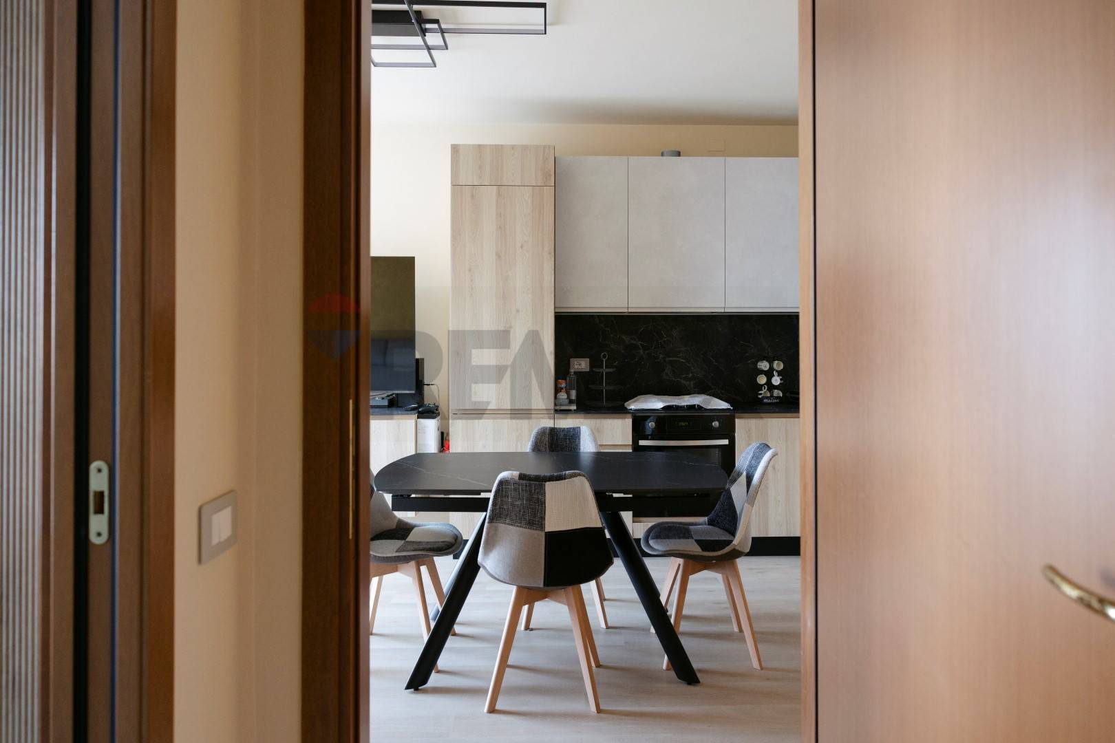 Appartamento in vendita a Usmate Velate