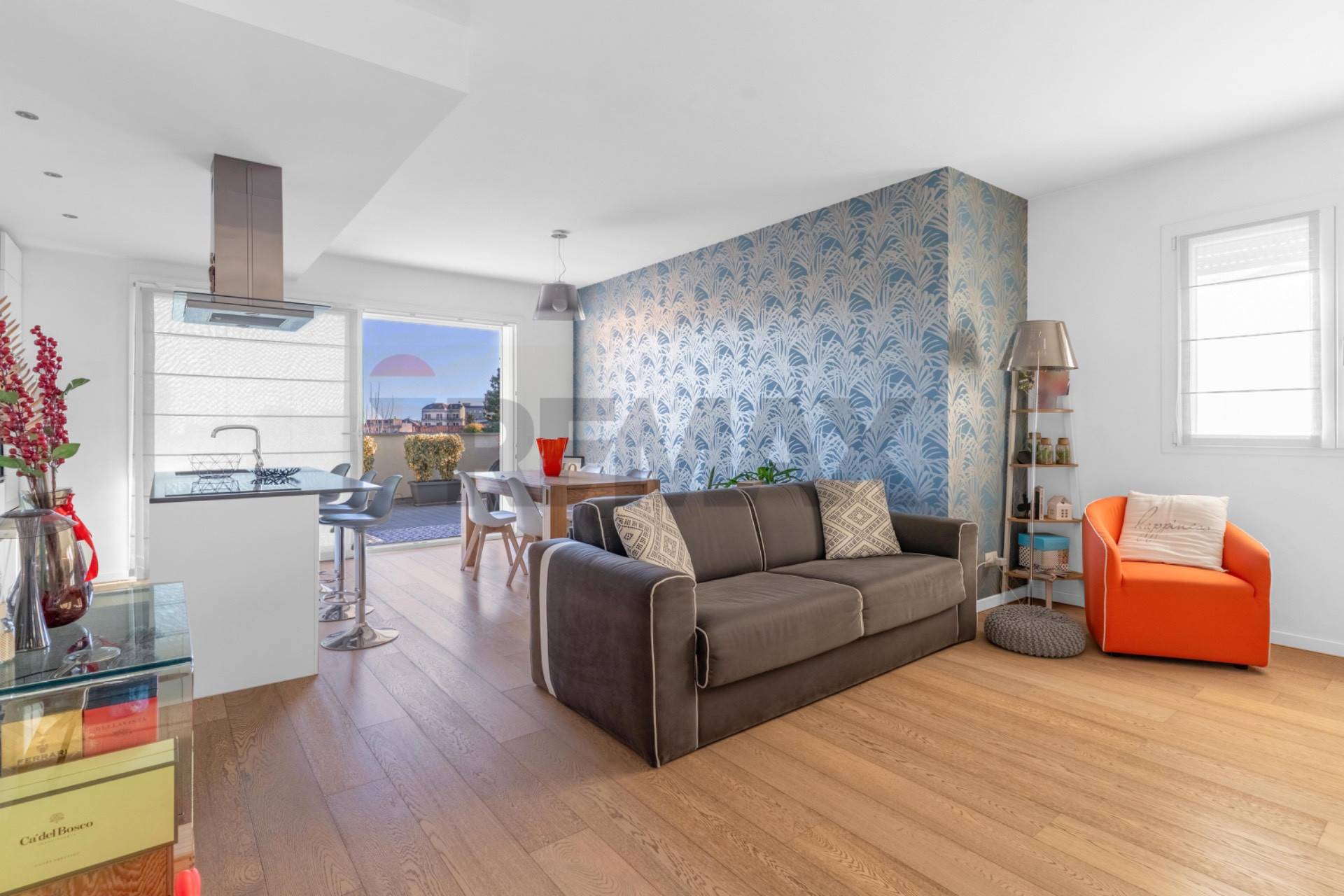 Appartamento in vendita a Rho, Zona Centro