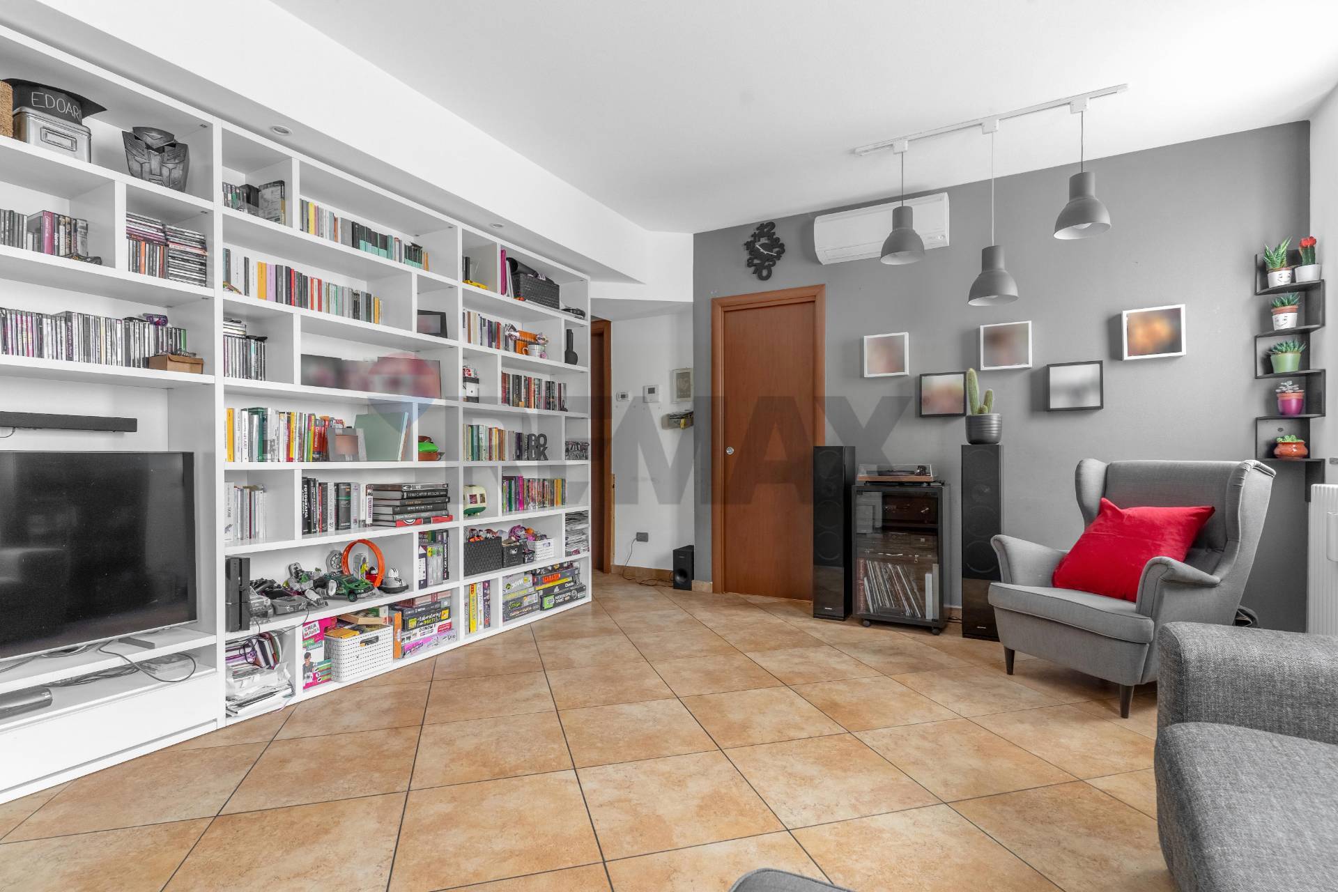 Appartamento in vendita a Pogliano Milanese