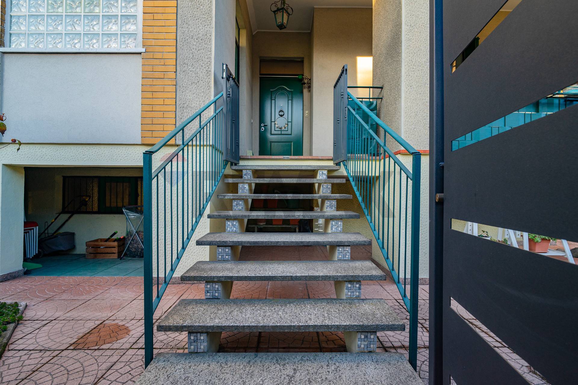 Casa Indipendente in vendita a Rho, Zona San Pietro