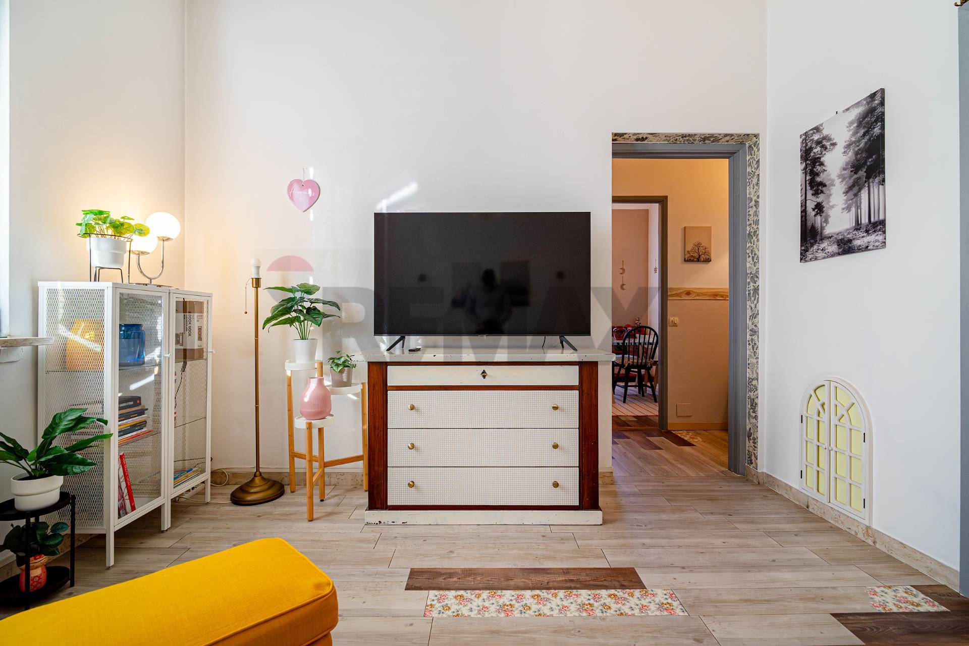 Casa Indipendente in vendita a Rho, Zona San Pietro