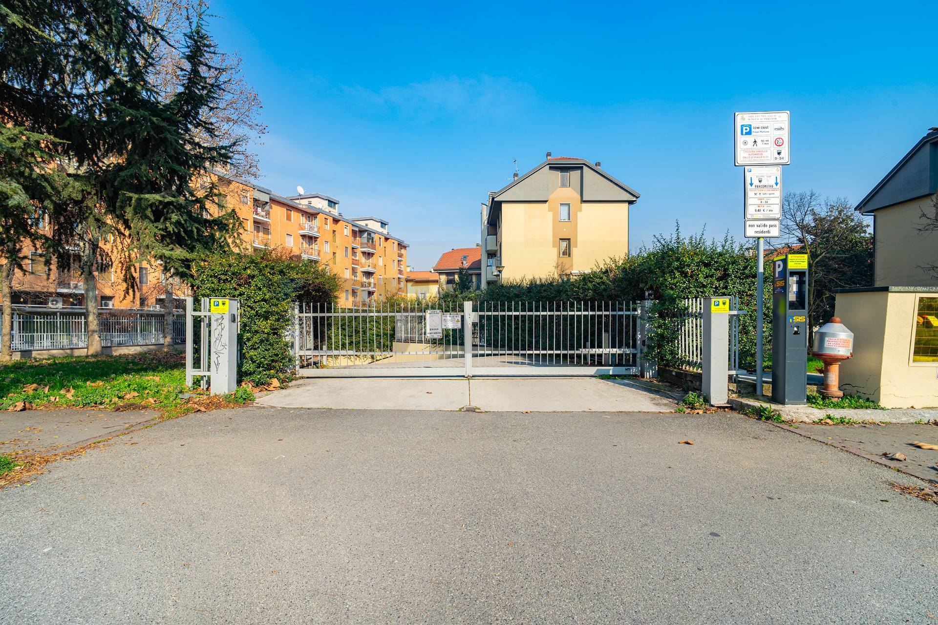 Garage/Box in vendita a Novate Milanese