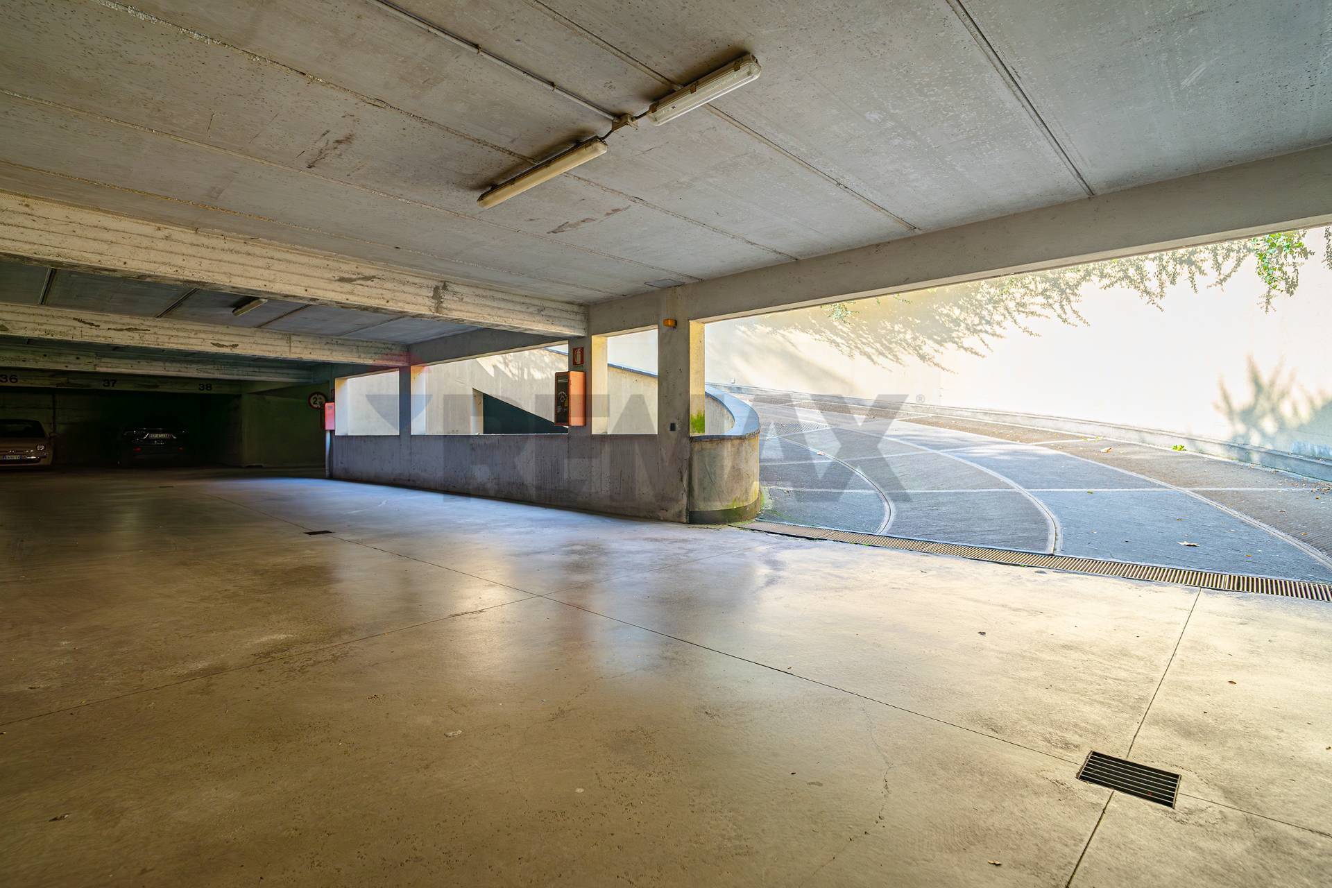 Garage/Box in vendita a Novate Milanese