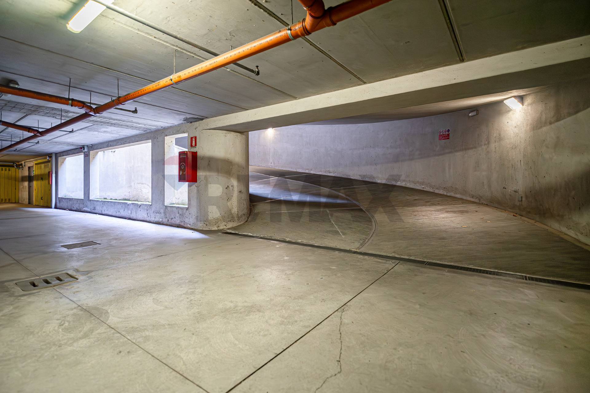 Garage/Box in vendita a Novate Milanese