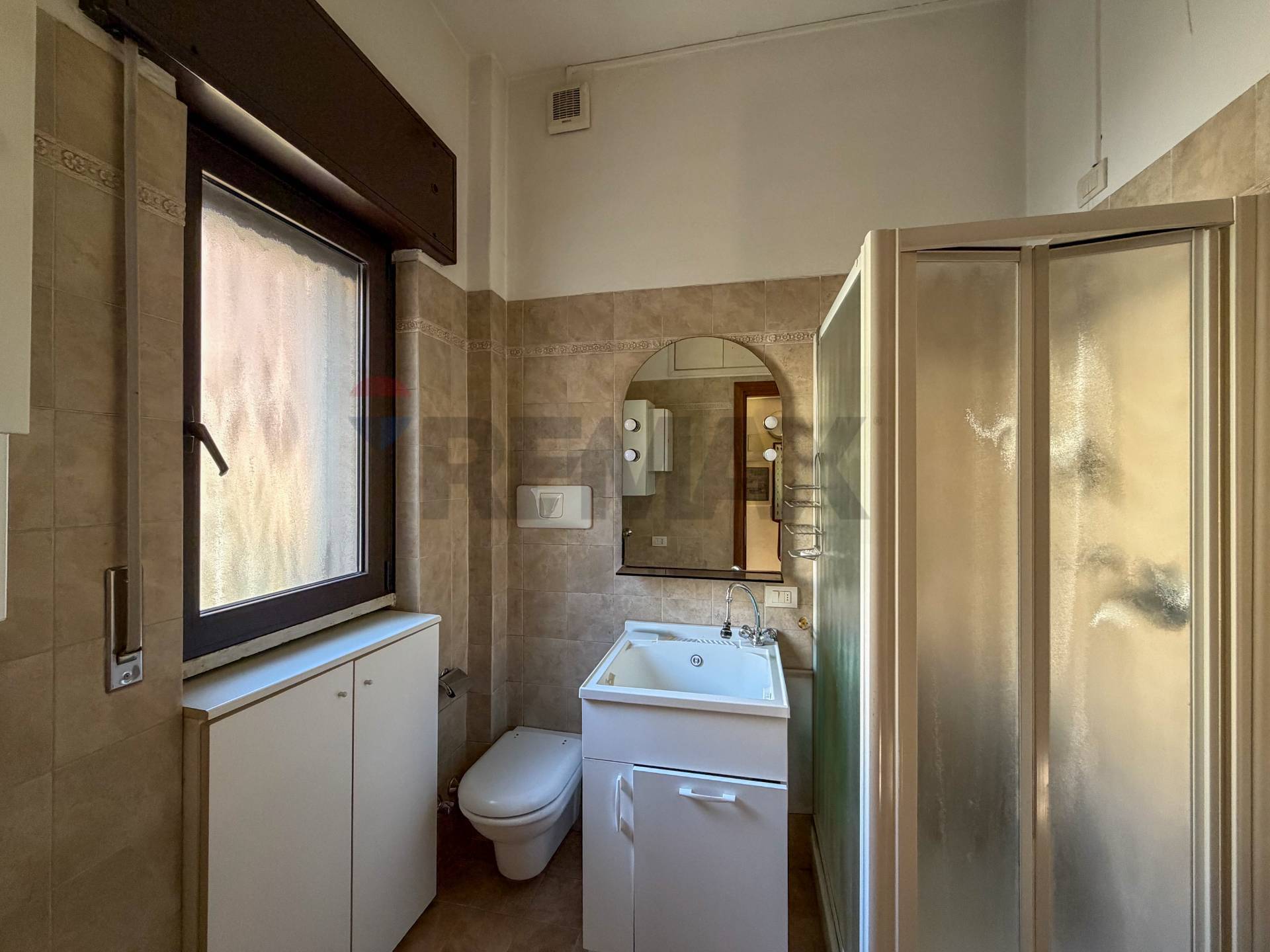 Villetta bifamiliare in vendita a Rho, Zona Centro