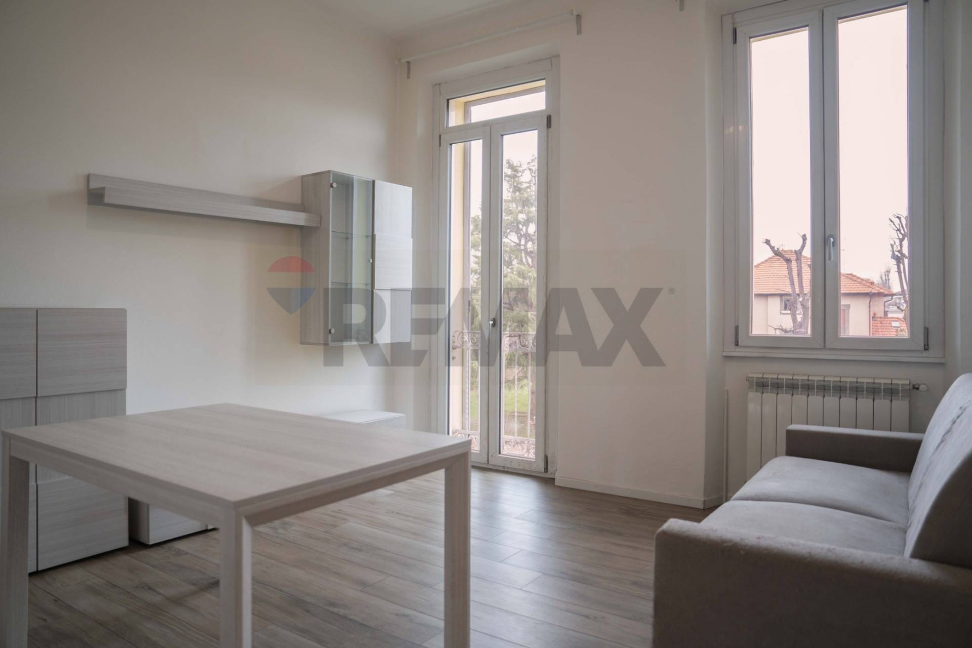 Appartamento in affitto a Rho, Zona San Pietro