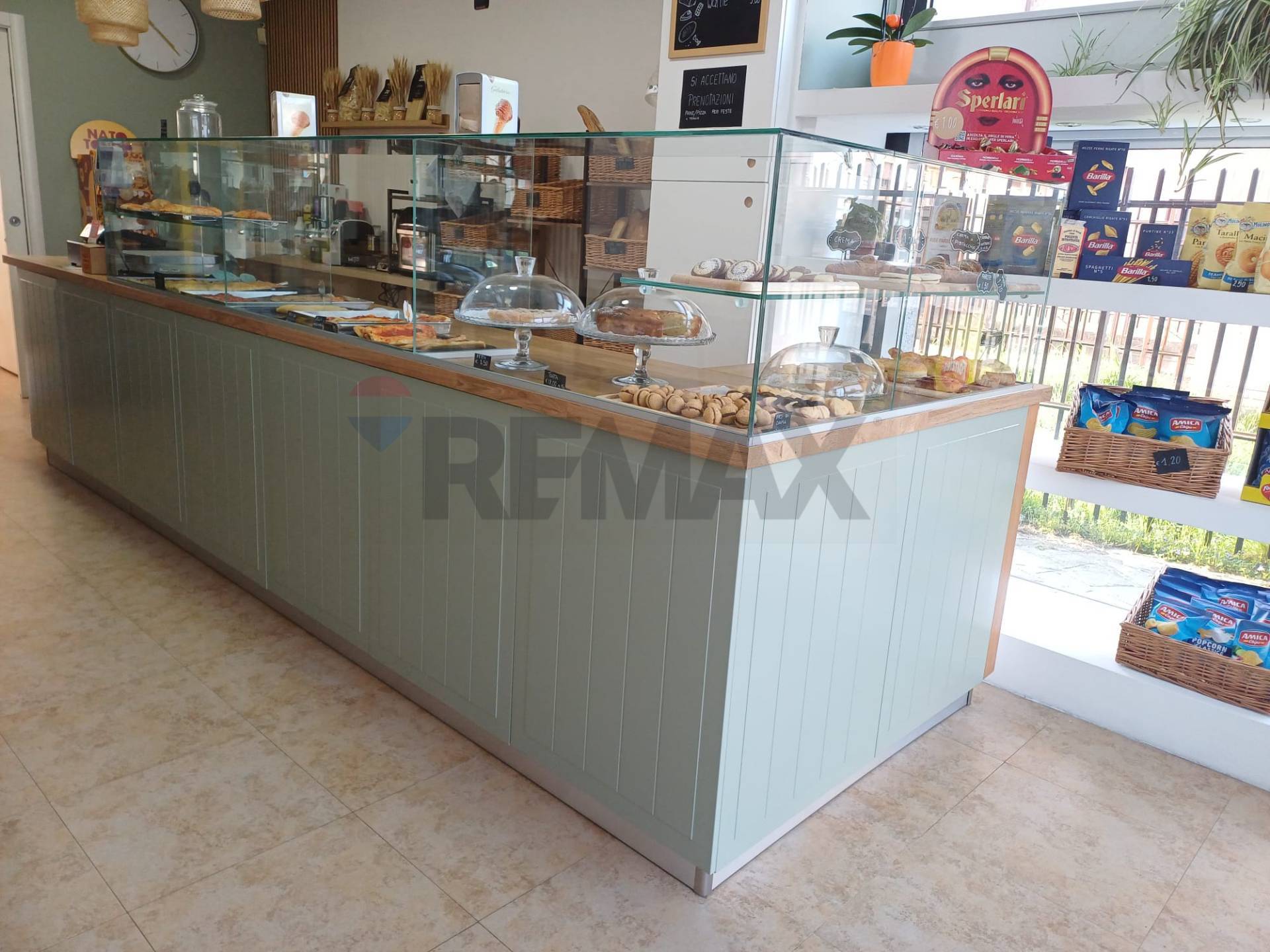 Attivit Commerciale in vendita a Cornaredo
