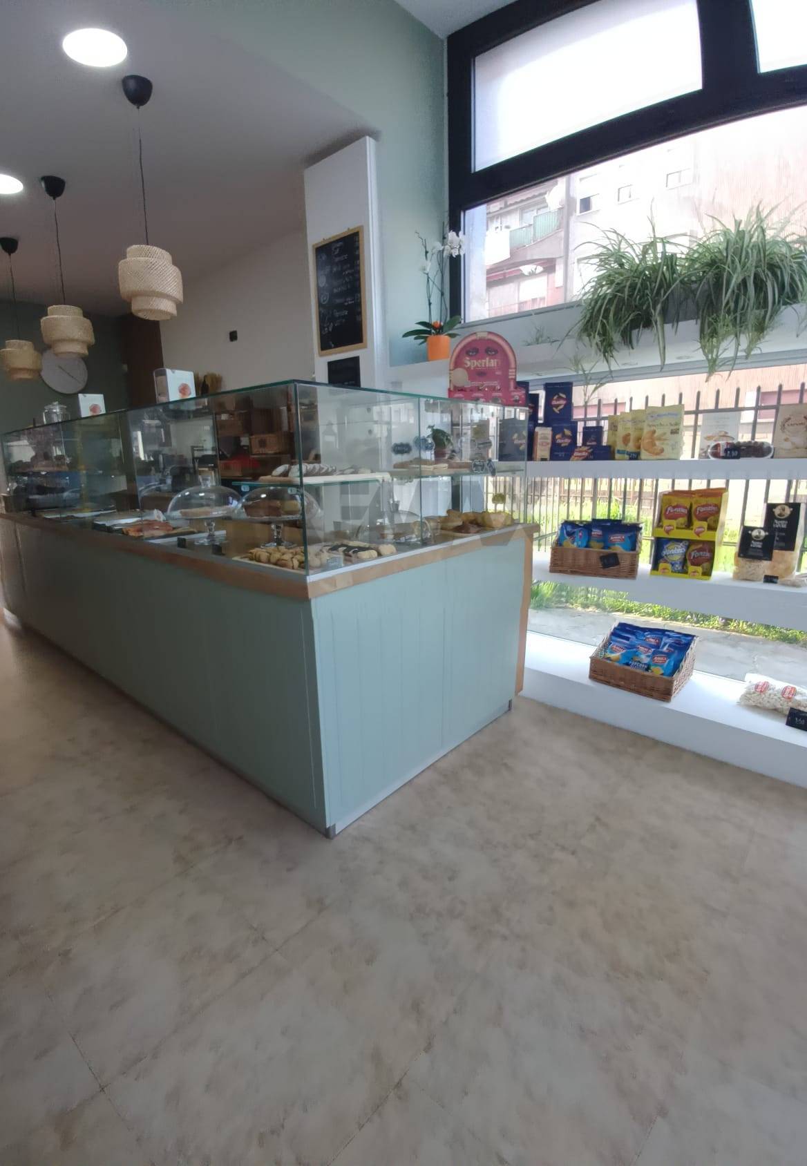 Attivit Commerciale in vendita a Cornaredo