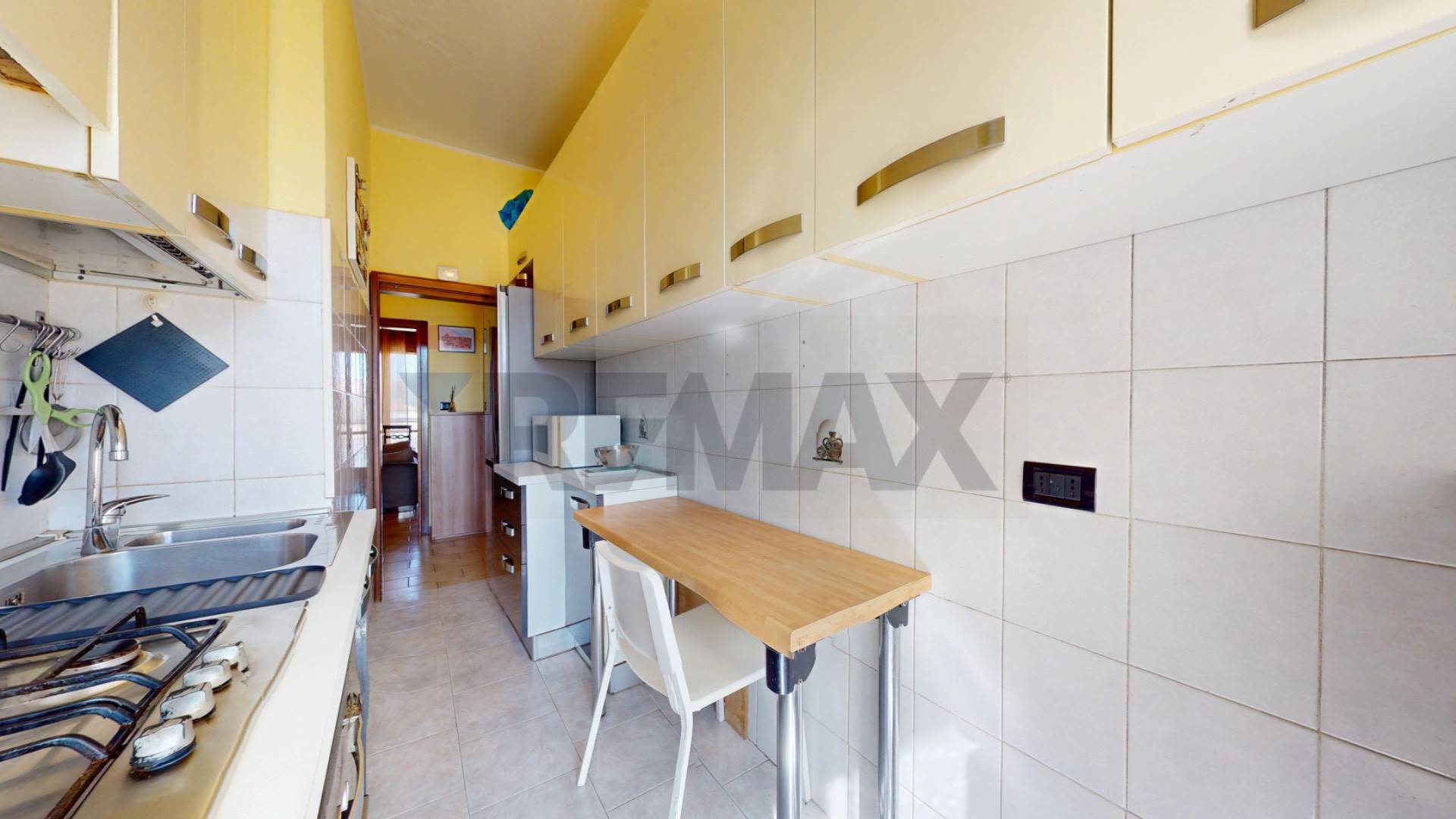 Appartamento in vendita a Rho, Zona Stazione