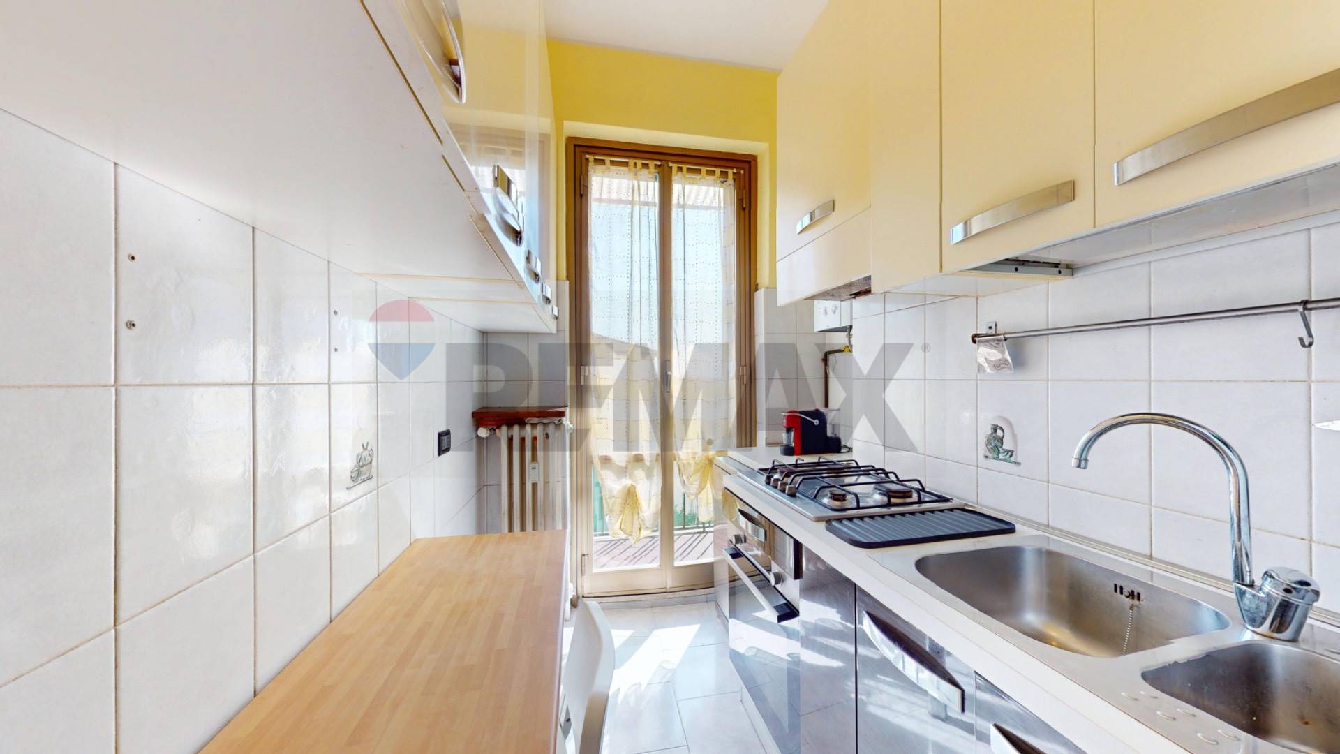 Appartamento in vendita a Rho, Zona Stazione