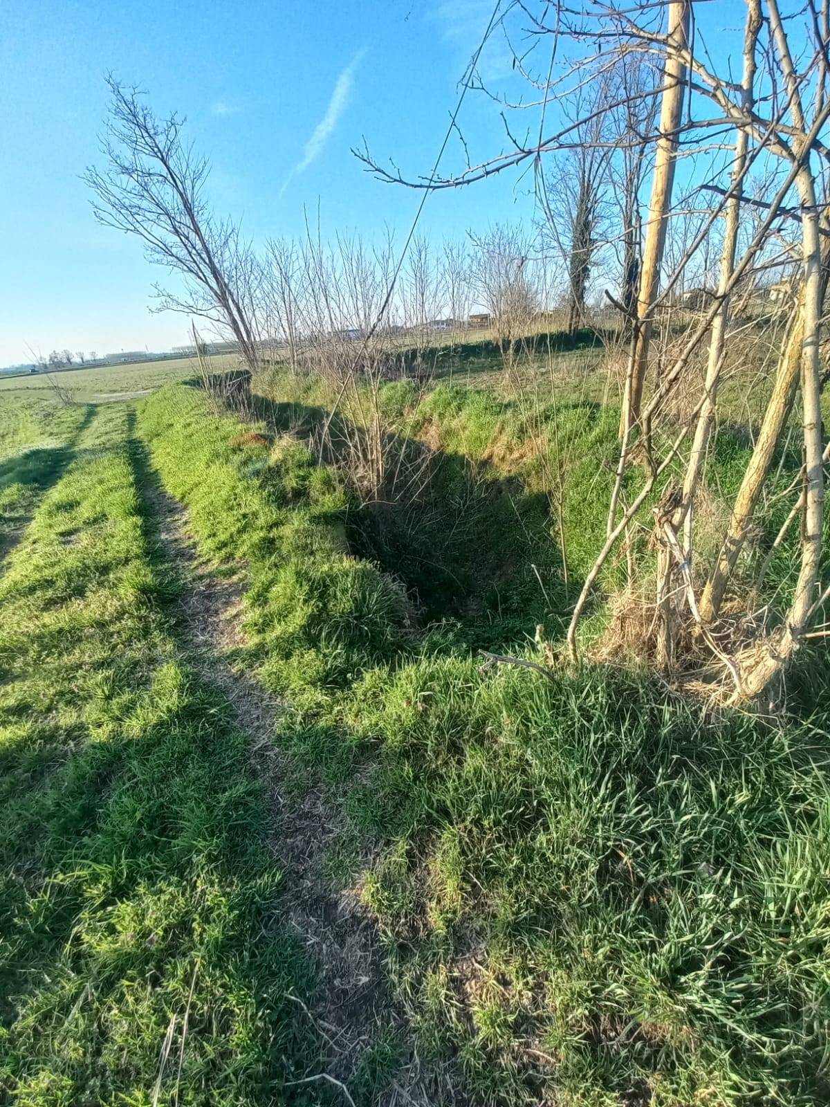 Terreno in vendita a Gambol, Belcreda