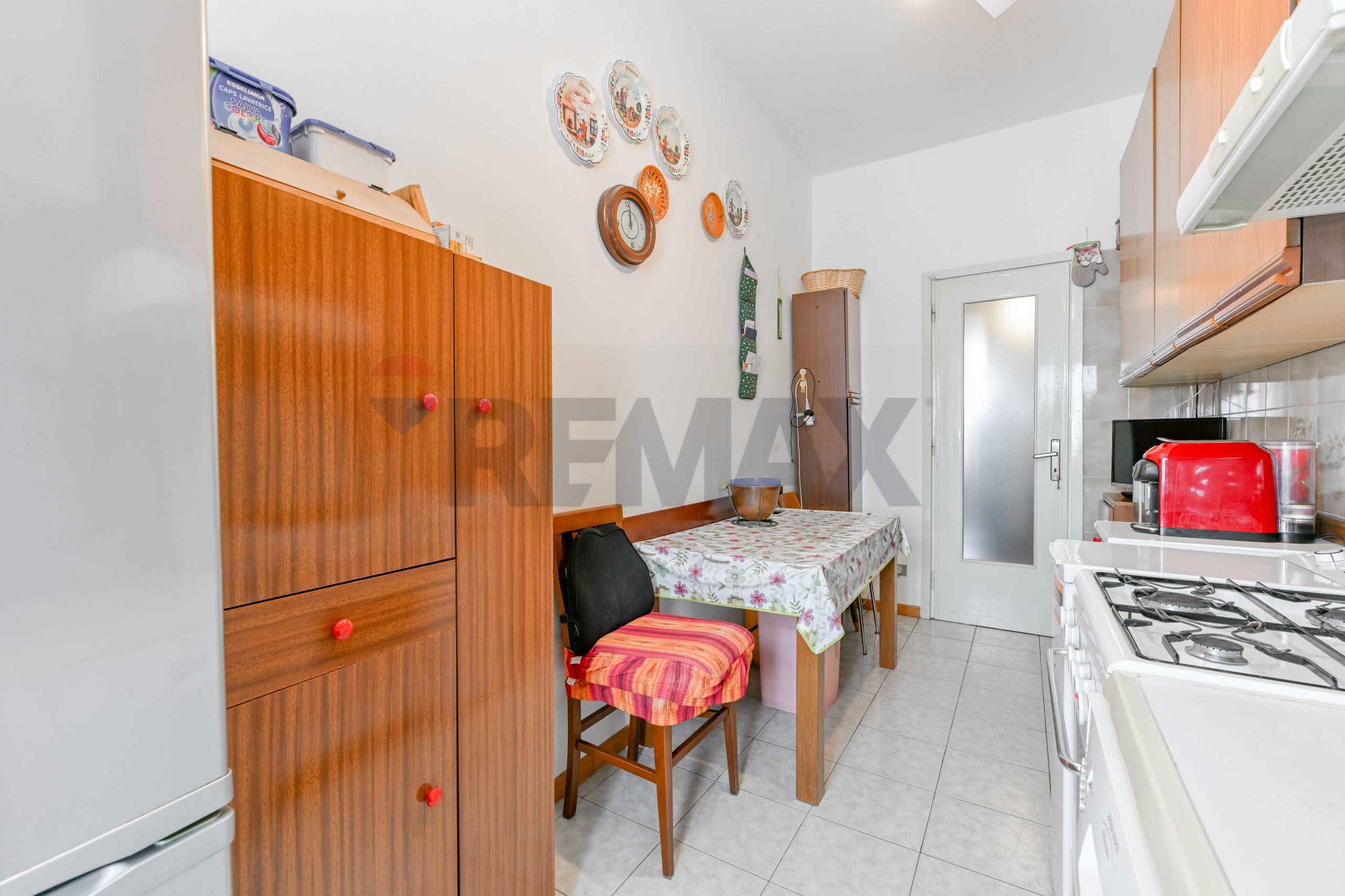 Appartamento in vendita a Rho, Zona San Pietro