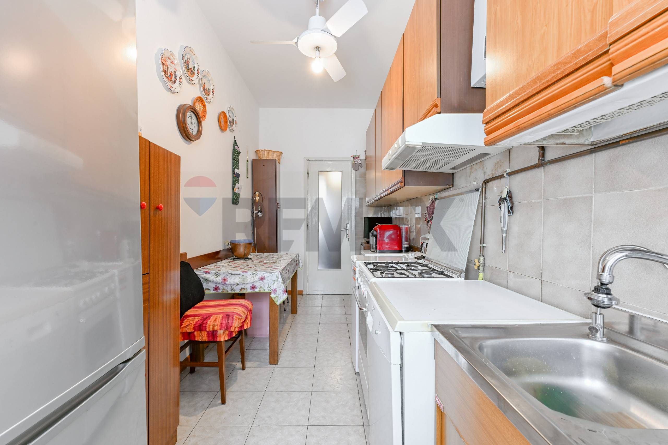 Appartamento in vendita a Rho, Zona San Pietro