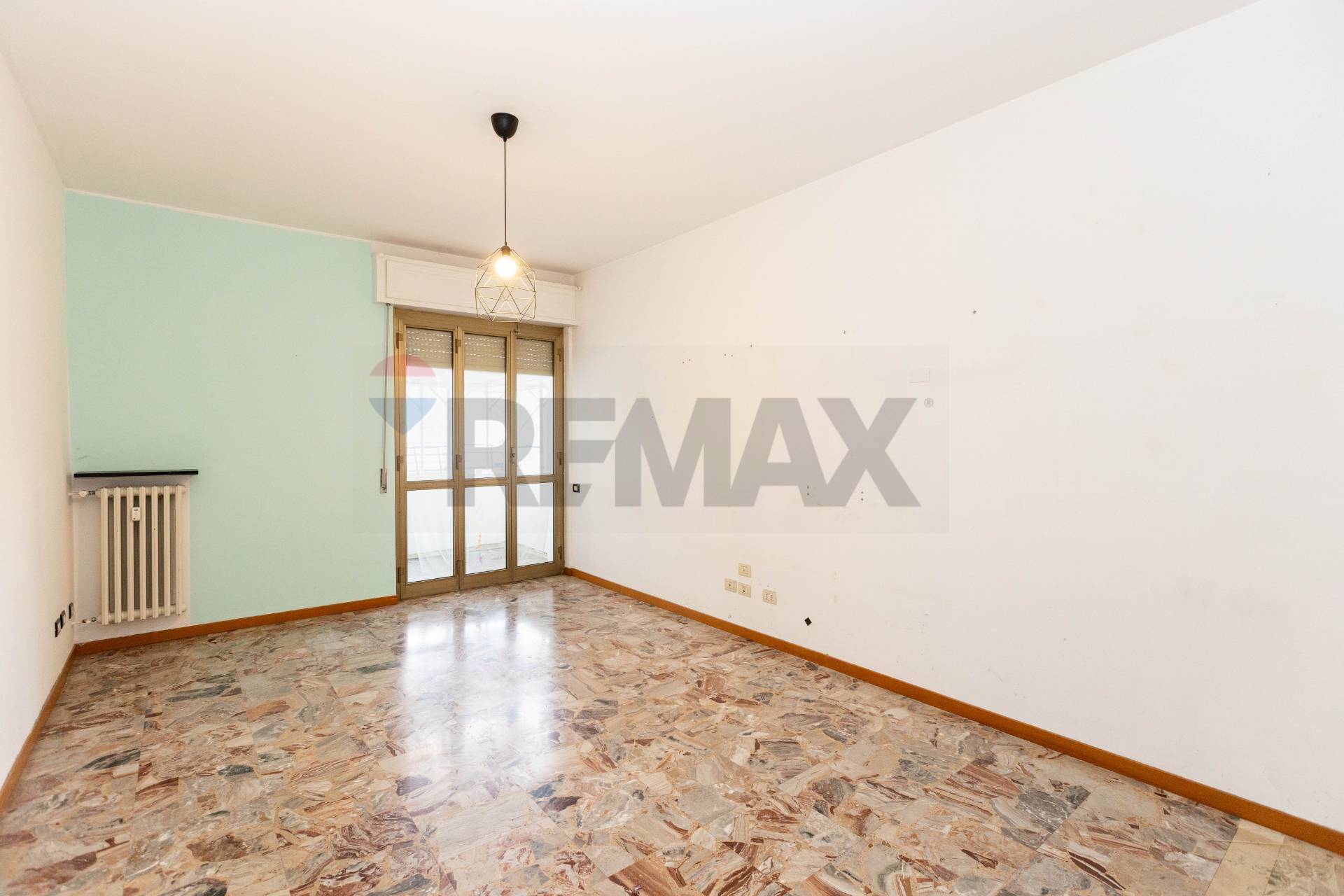 Appartamento in vendita a Settimo Milanese, Settimo Centro