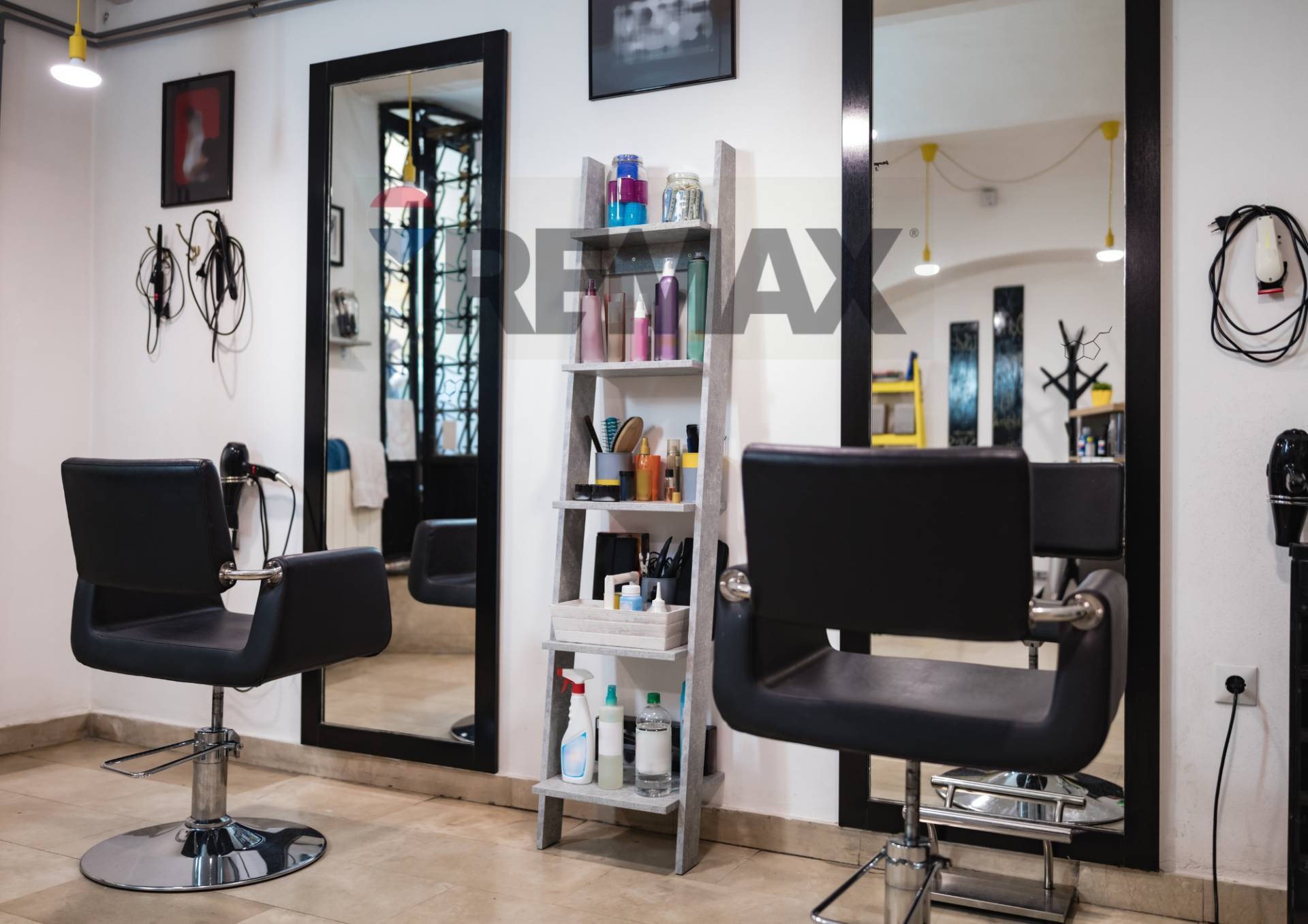 Attivit Commerciale in vendita a Rho, Zona Centro