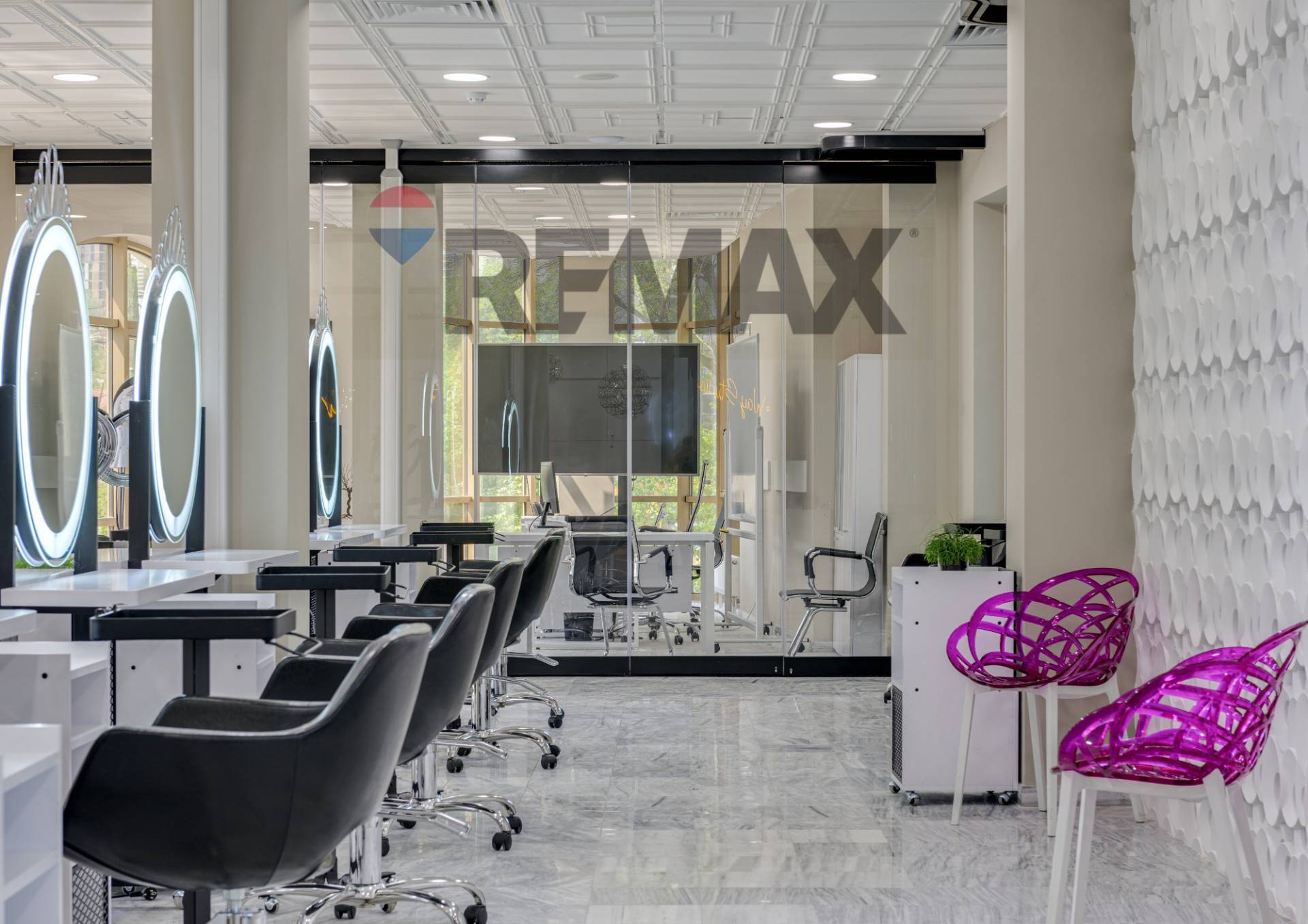 Attivit Commerciale in vendita a Rho, Zona Centro