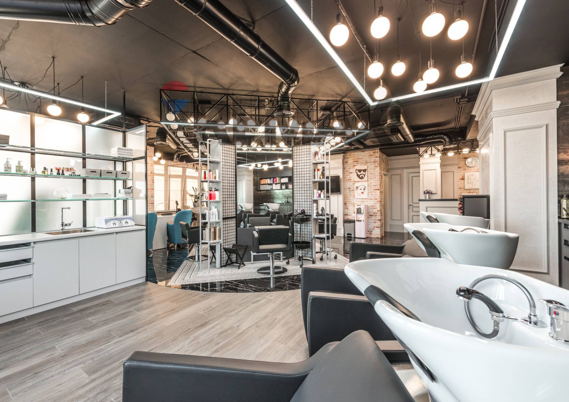 Attivit Commerciale in vendita a Rho, Zona Centro