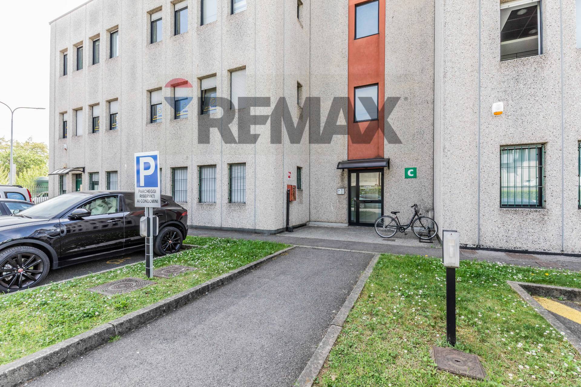 Ufficio in vendita a Novate Milanese