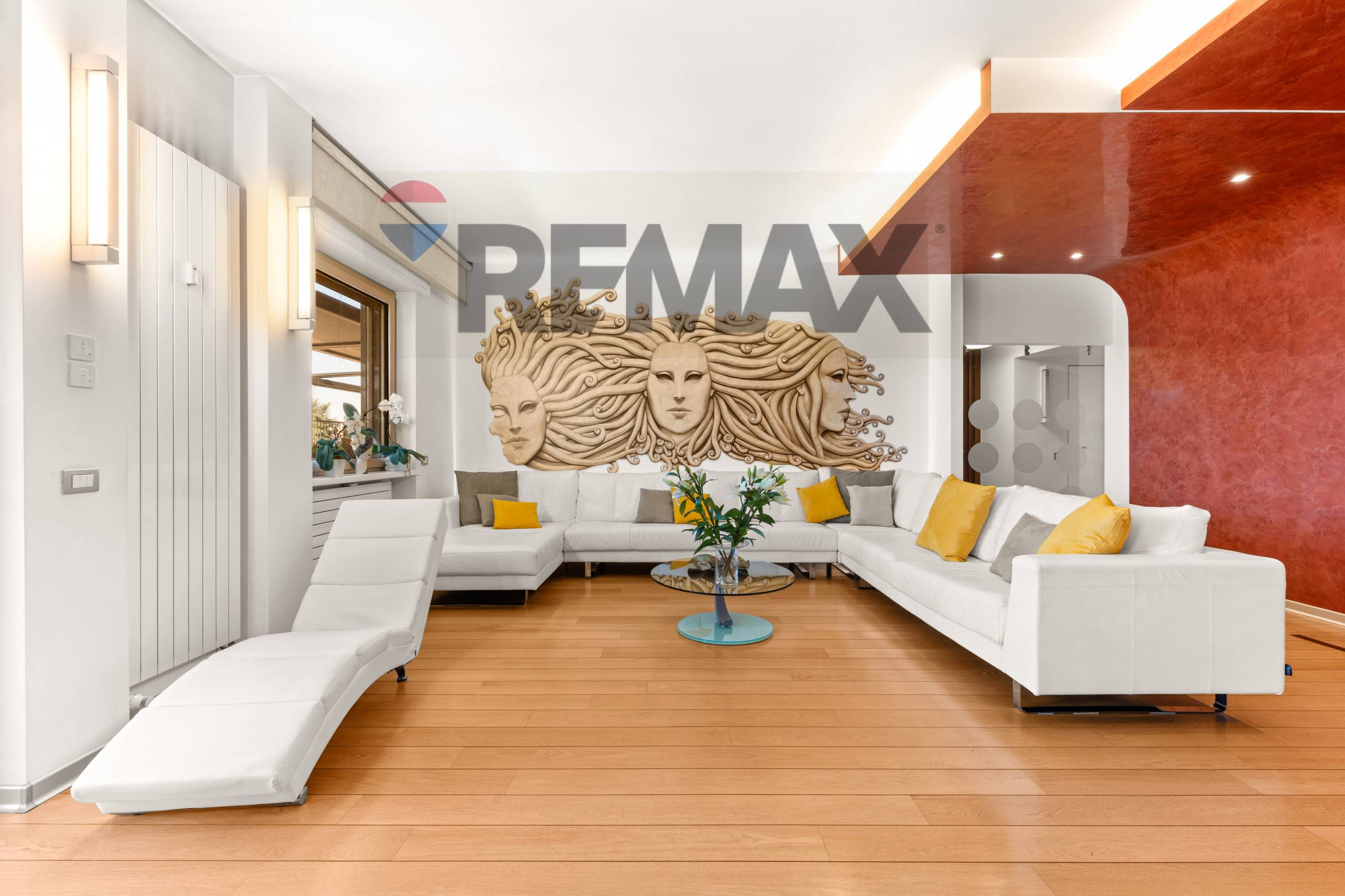 Appartamento in vendita a Rho, Zona Centro