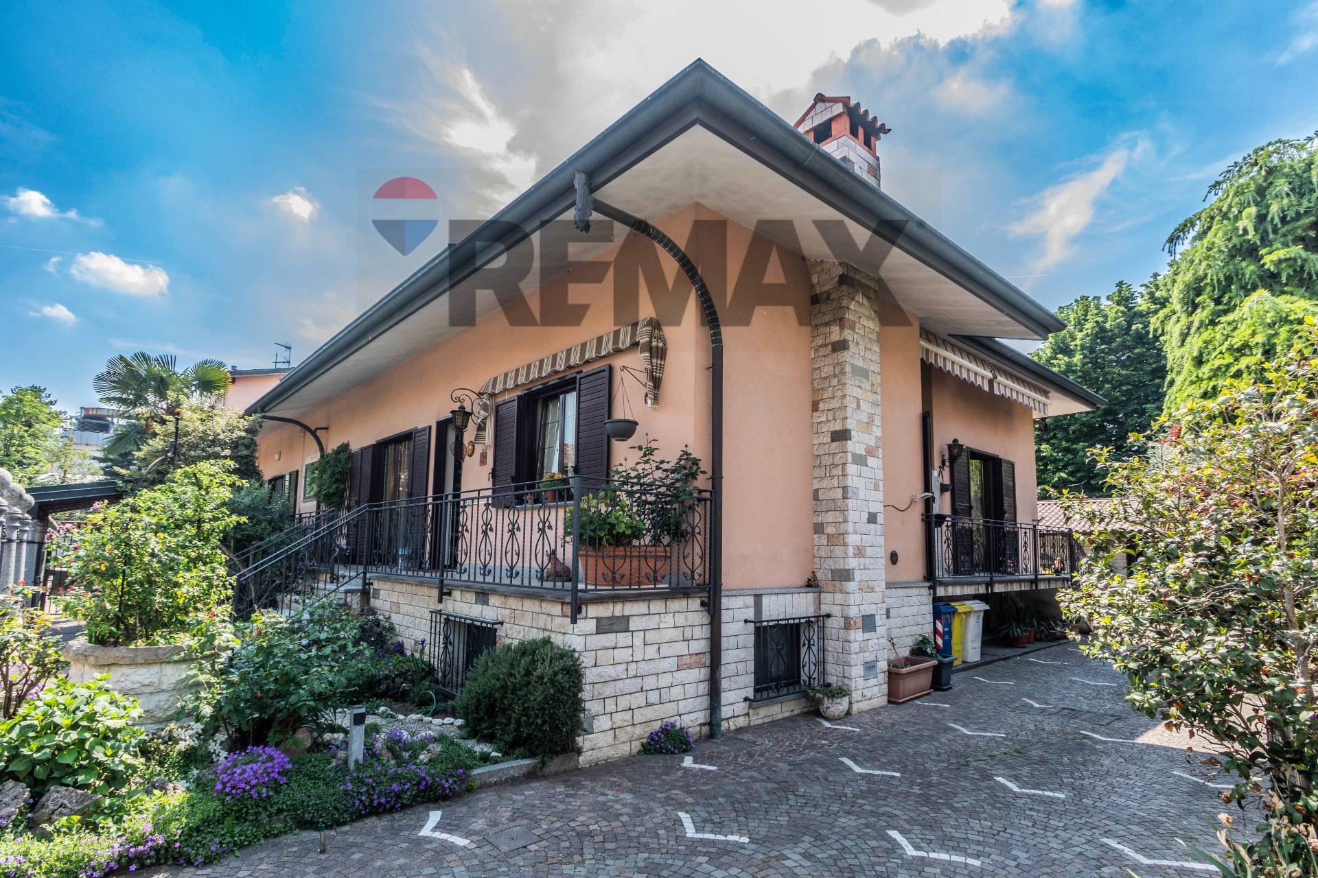 Villa o villino in vendita a Rho, Zona San Paolo