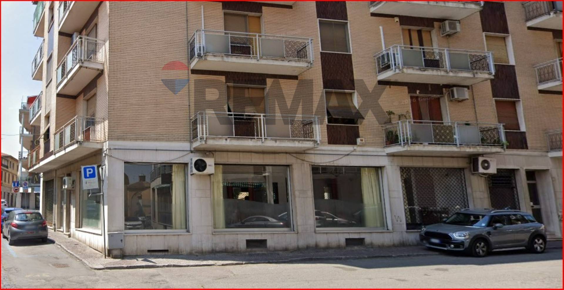 Ristorante in vendita a Valenza