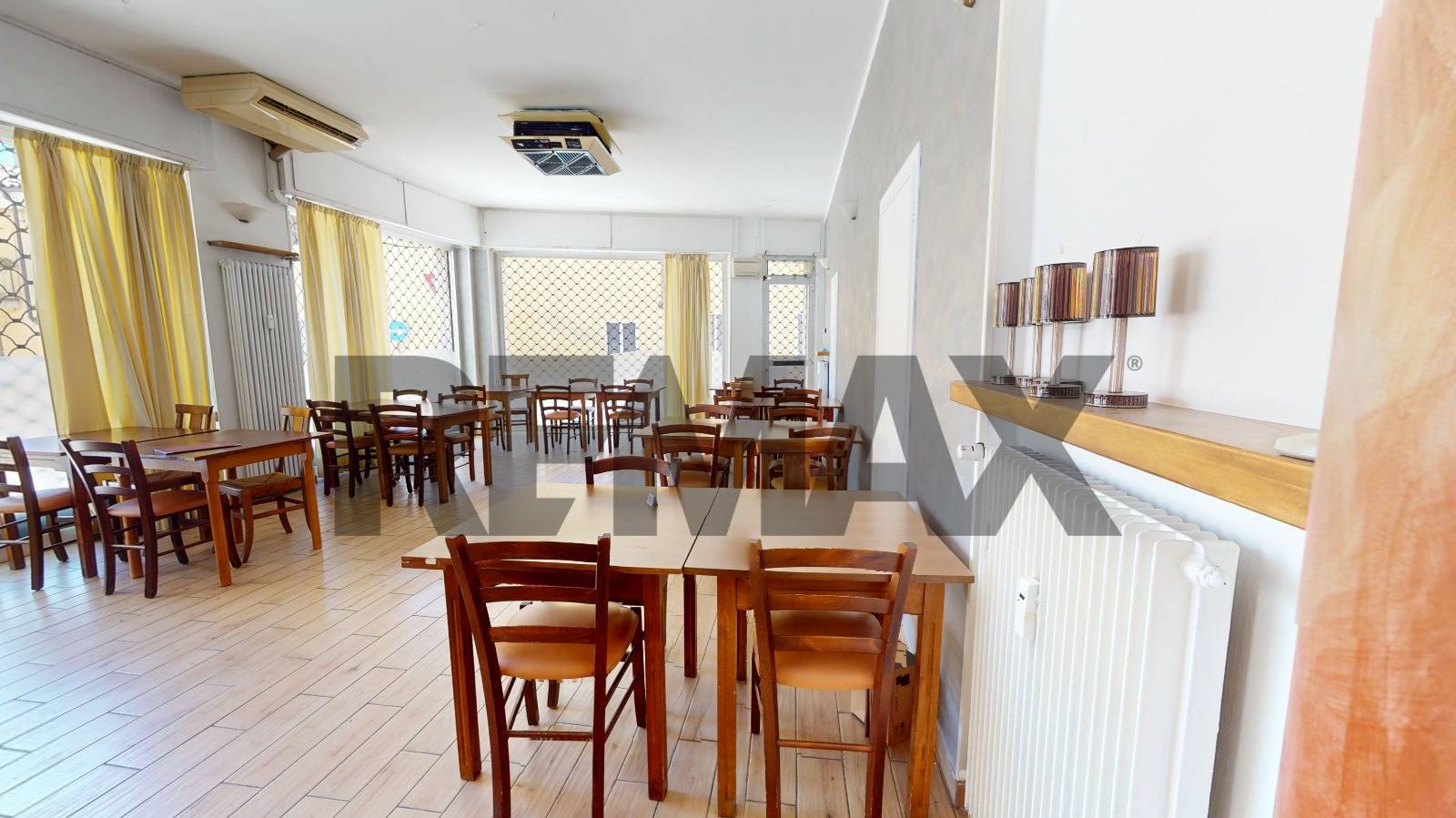 Ristorante in vendita a Valenza
