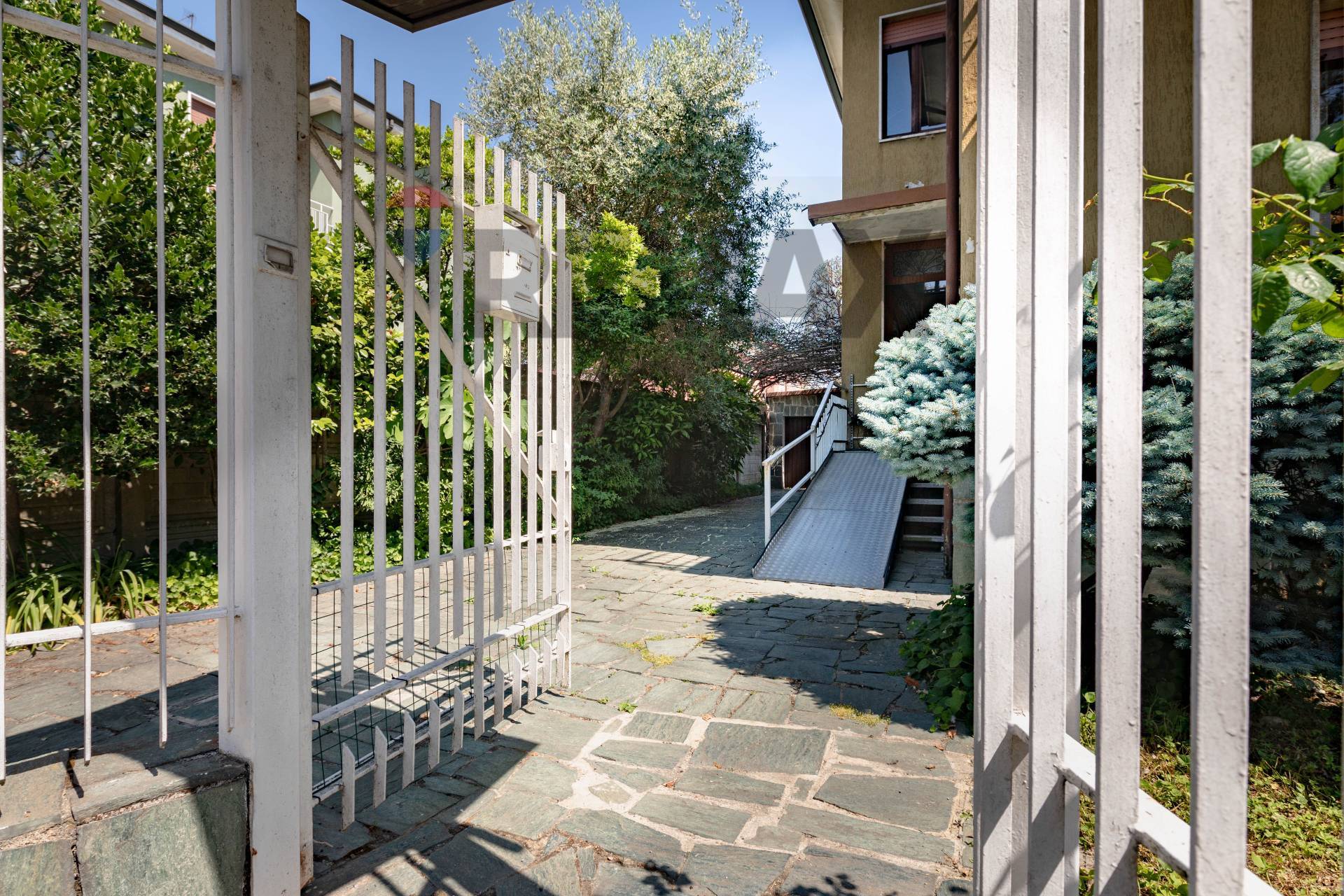 Porzione di villa in vendita a Nerviano